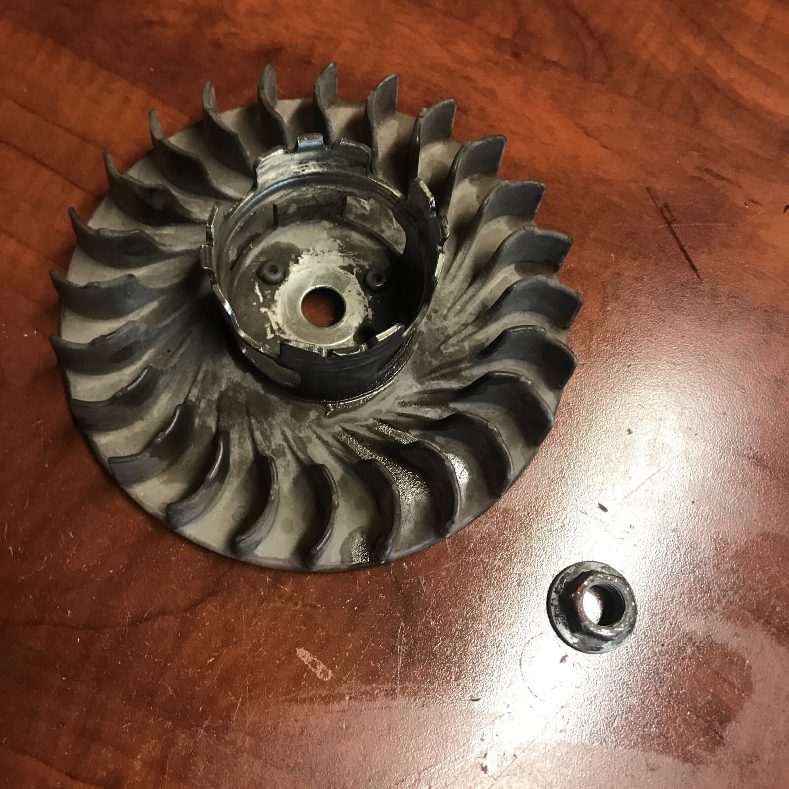 Used Genuine Part Pawl Fan Assy For Husky HU80722 2600PSI Gas Pressure Washer