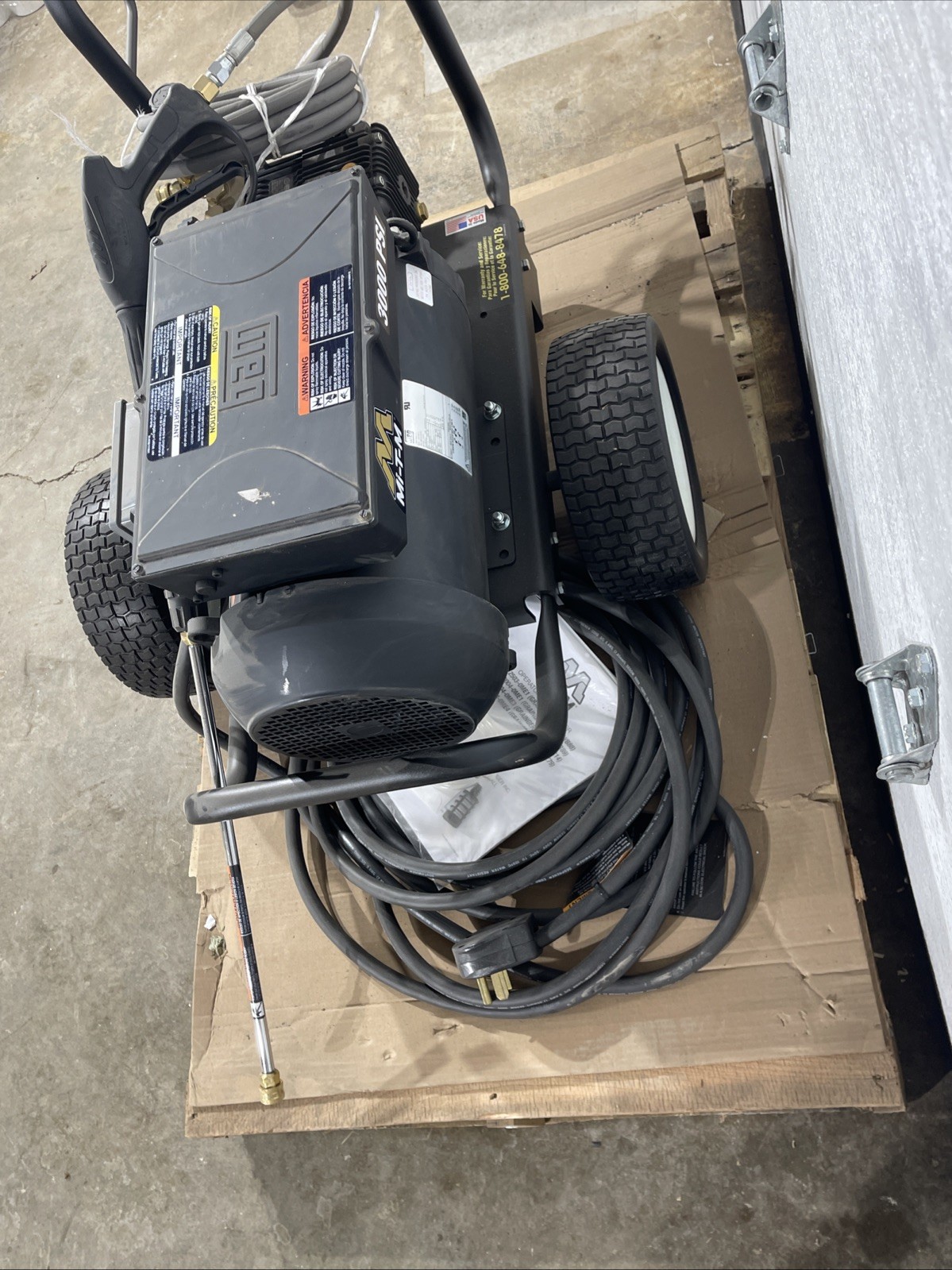 Mi-T-M Gc-3004-0Me1 Medium Duty 3000 Psi 3.9 Gpm Cold Water Electric Pressure