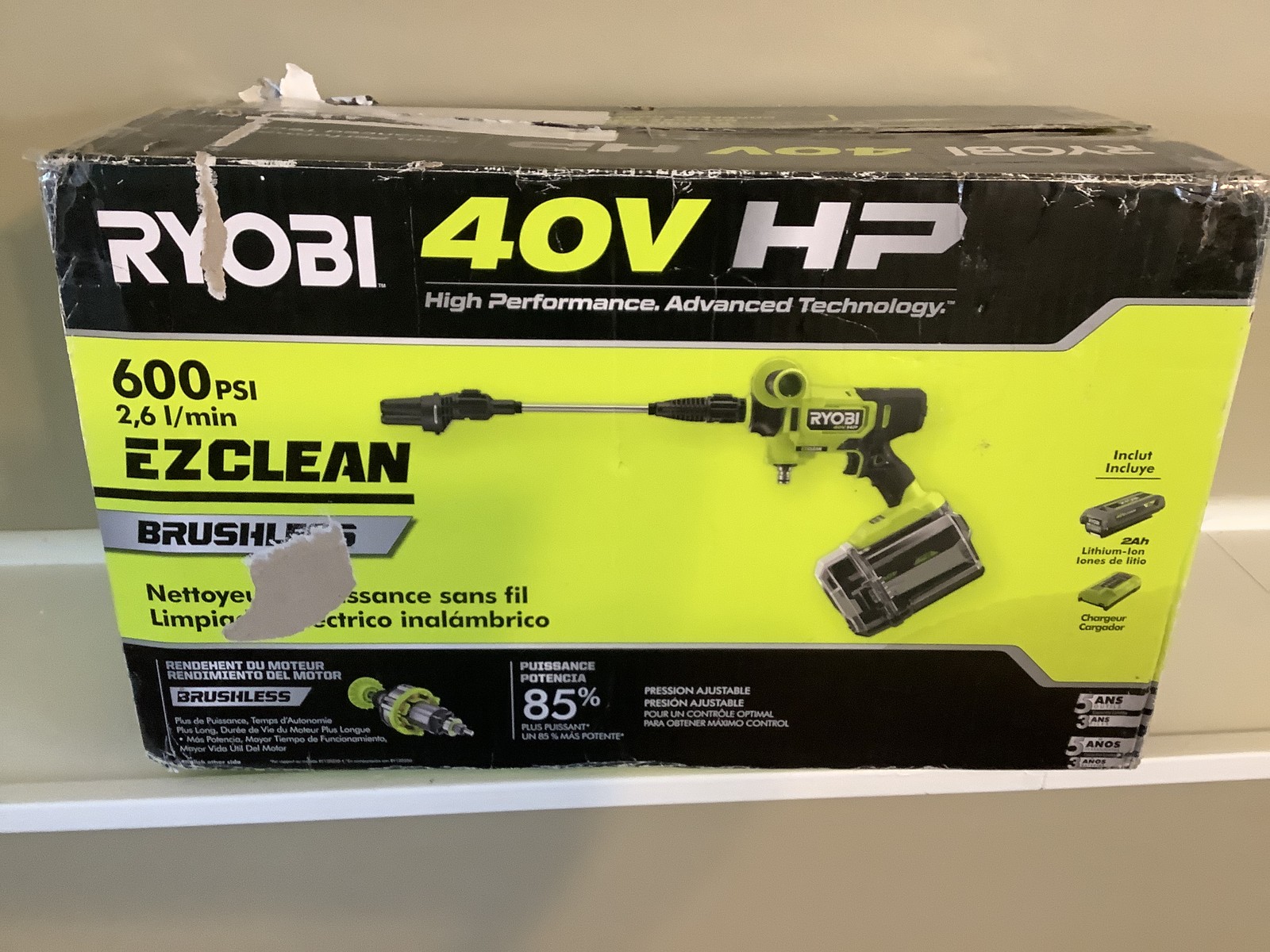 Ryobi 40V HP 600 PSI EZClean Water Cleaner with Battery & Charger