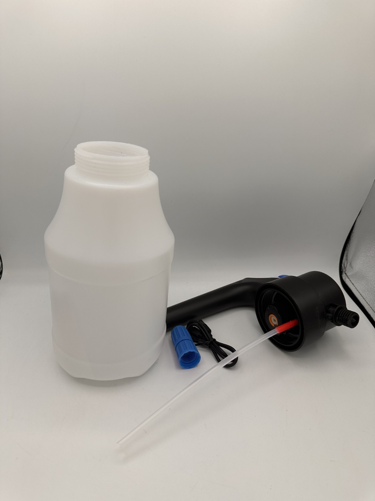 1.5L Electric Car Foam Sprayer for Car Wash with USB Rechargeable, New in Box