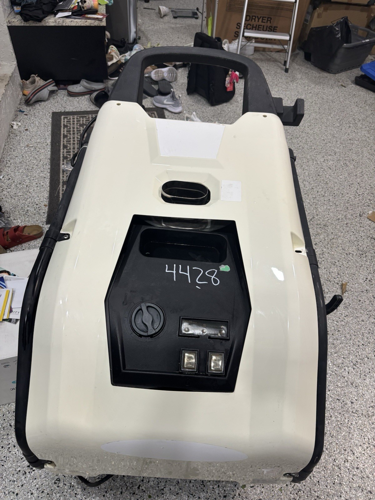 POWERTRAIN HOT WATER PRESSURE WASHER – 2200 Diesel Psi 3