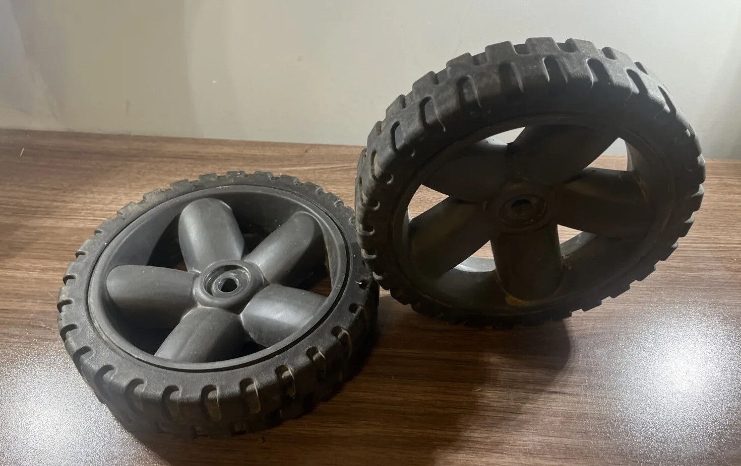 OEM Ryobi 308451062 Wheels for RY141900 2000 PSI Electric Pressure Washer. Used