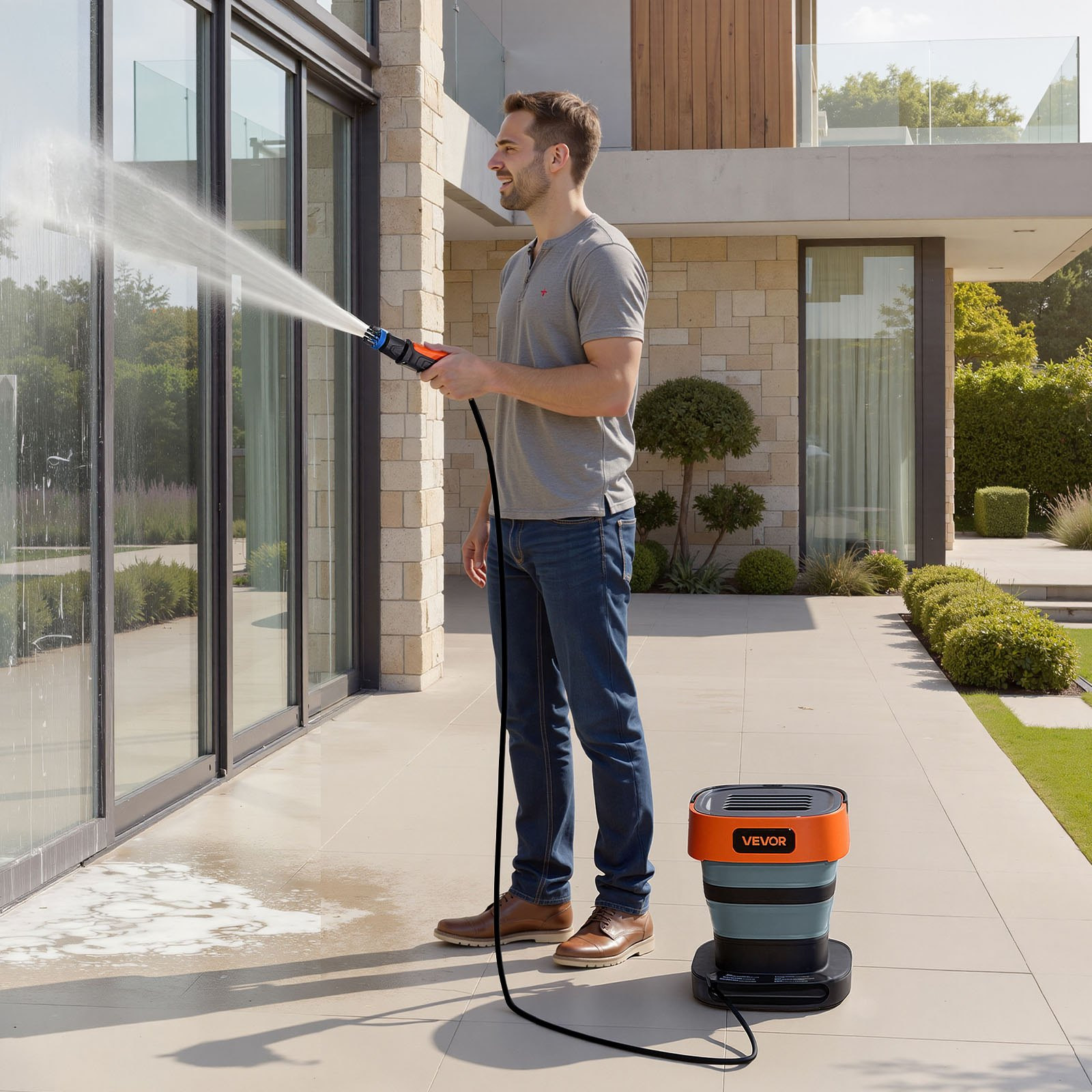 Cordless Pressure Washer w/ 2.64 Gal Tank, 109 PSI Portable Power Cleaner