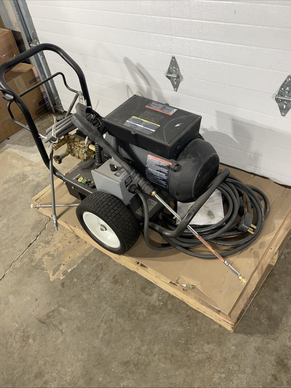 Mi-T-M Gc-3004-0Me1 Medium Duty 3000 Psi 3.9 Gpm Cold Water Electric Pressure