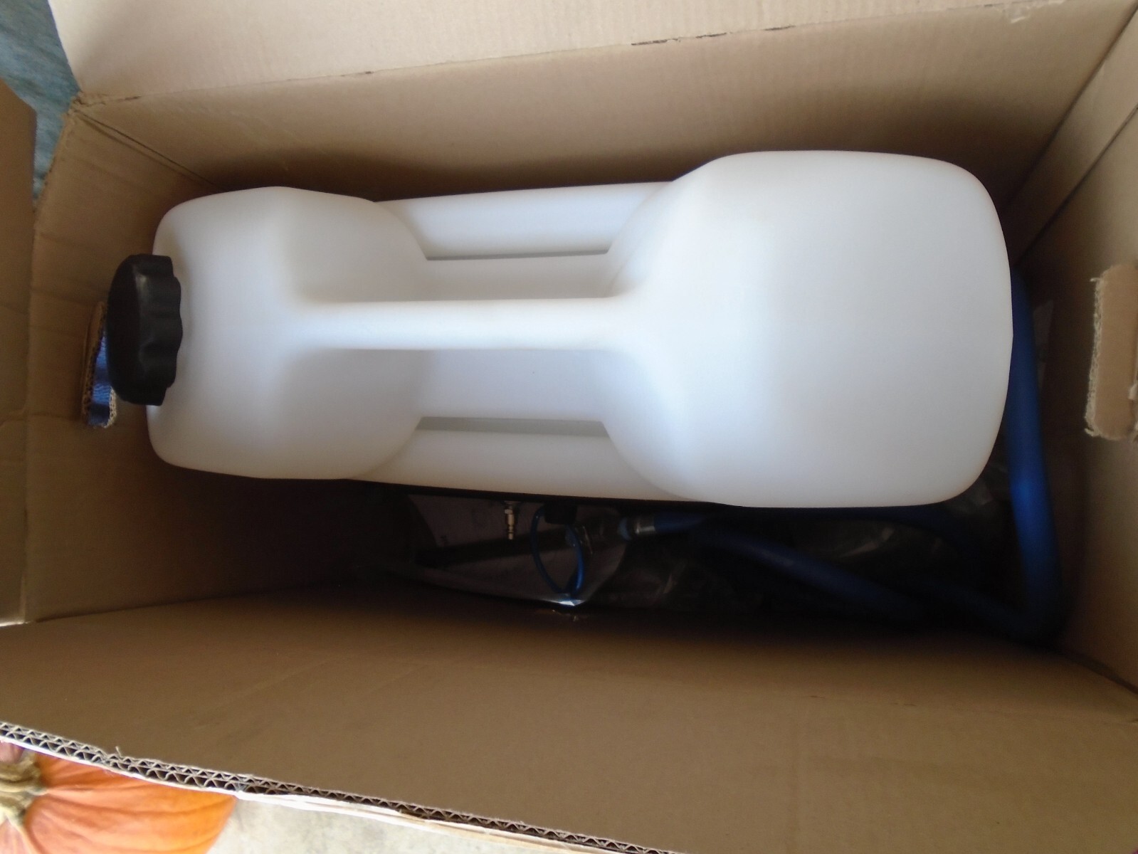 BioSafe Systems 5 Gallon Portable Air Pressure Smart Foam Sprayer FI-5N New