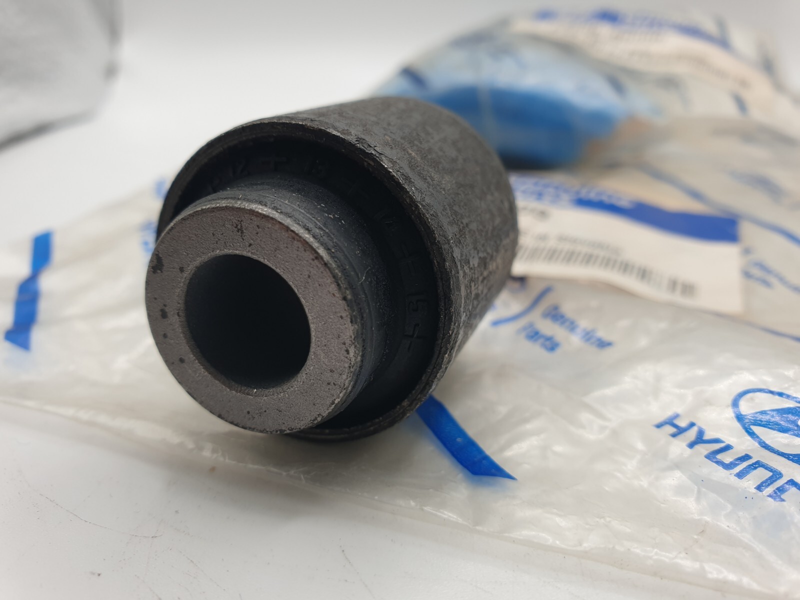 Hyundai i30 Genuine Trailing Arm Bushes Set Of Two 55256A6000 New OEM Part