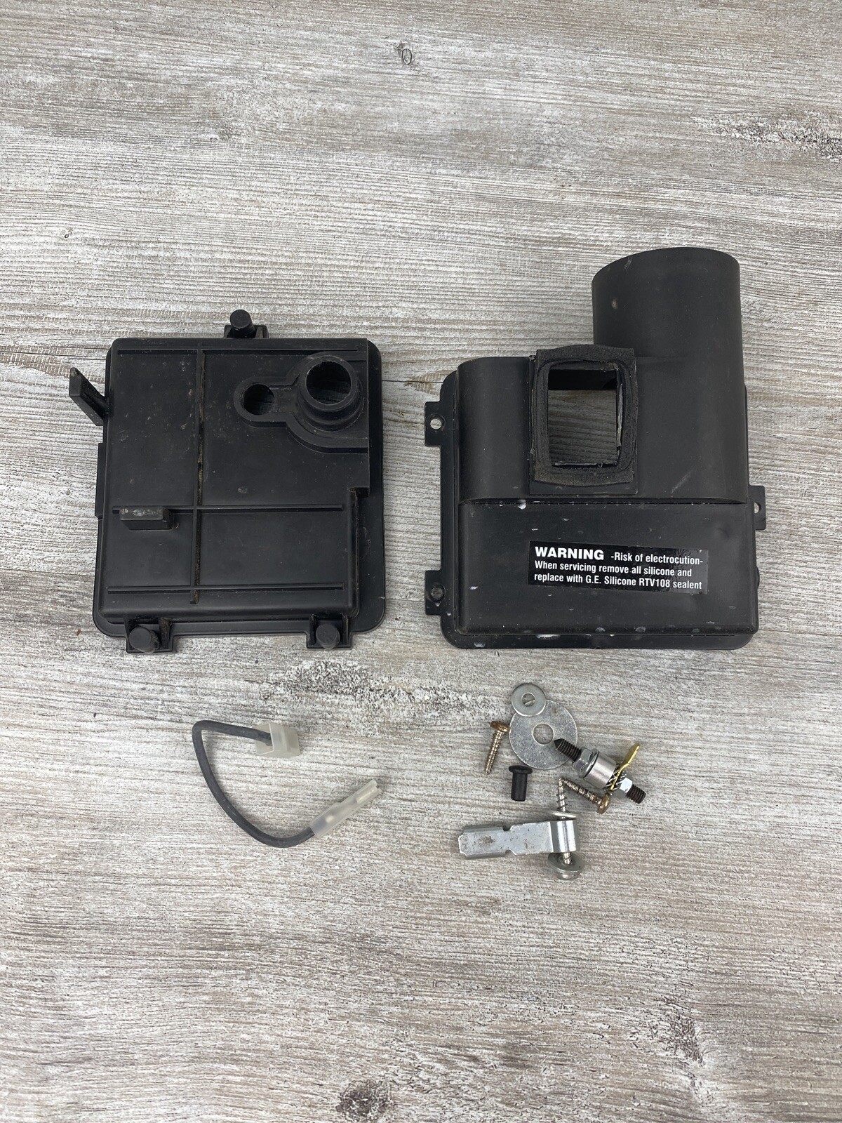 Husky 1650 PowerWasher 1.6 GPM Electrical Box