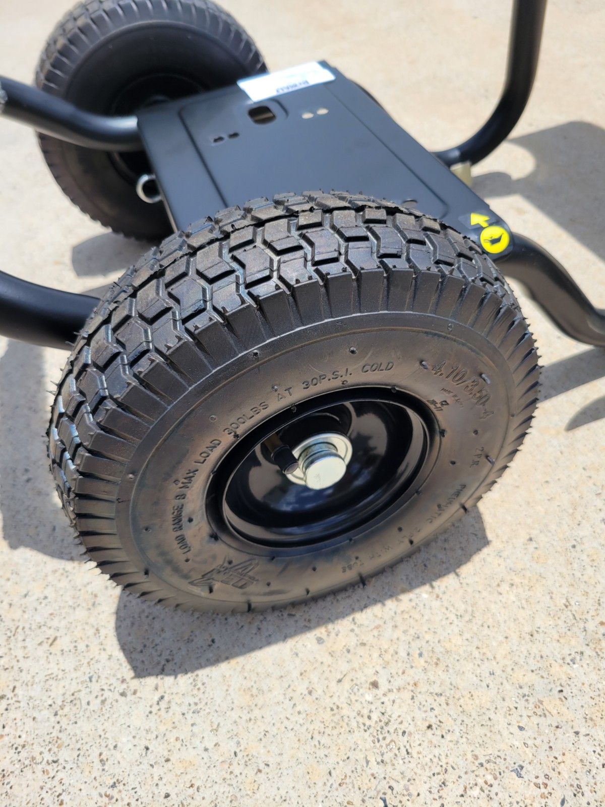 Pressure washer Cart Dewalt 3600psi