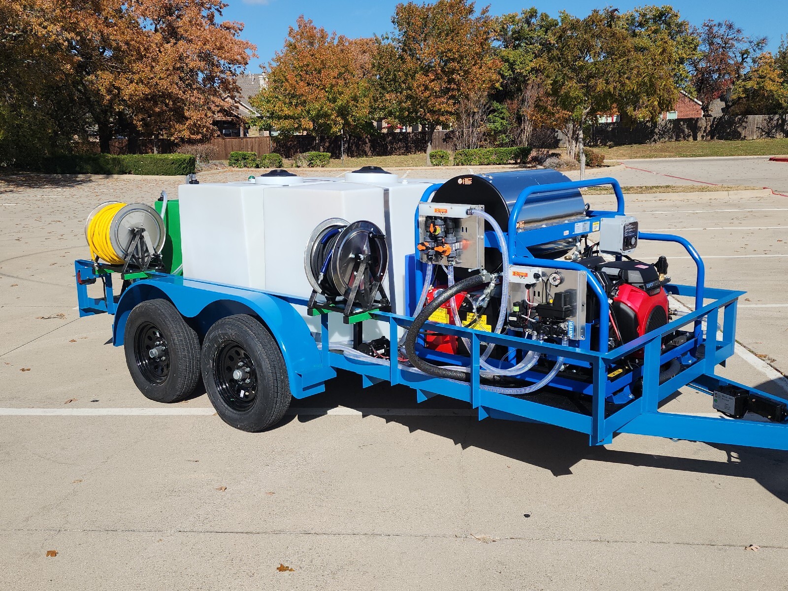 DETRAILERS DUAL LINE HOT WATER – SOFT WASH HYBRID TRAILER