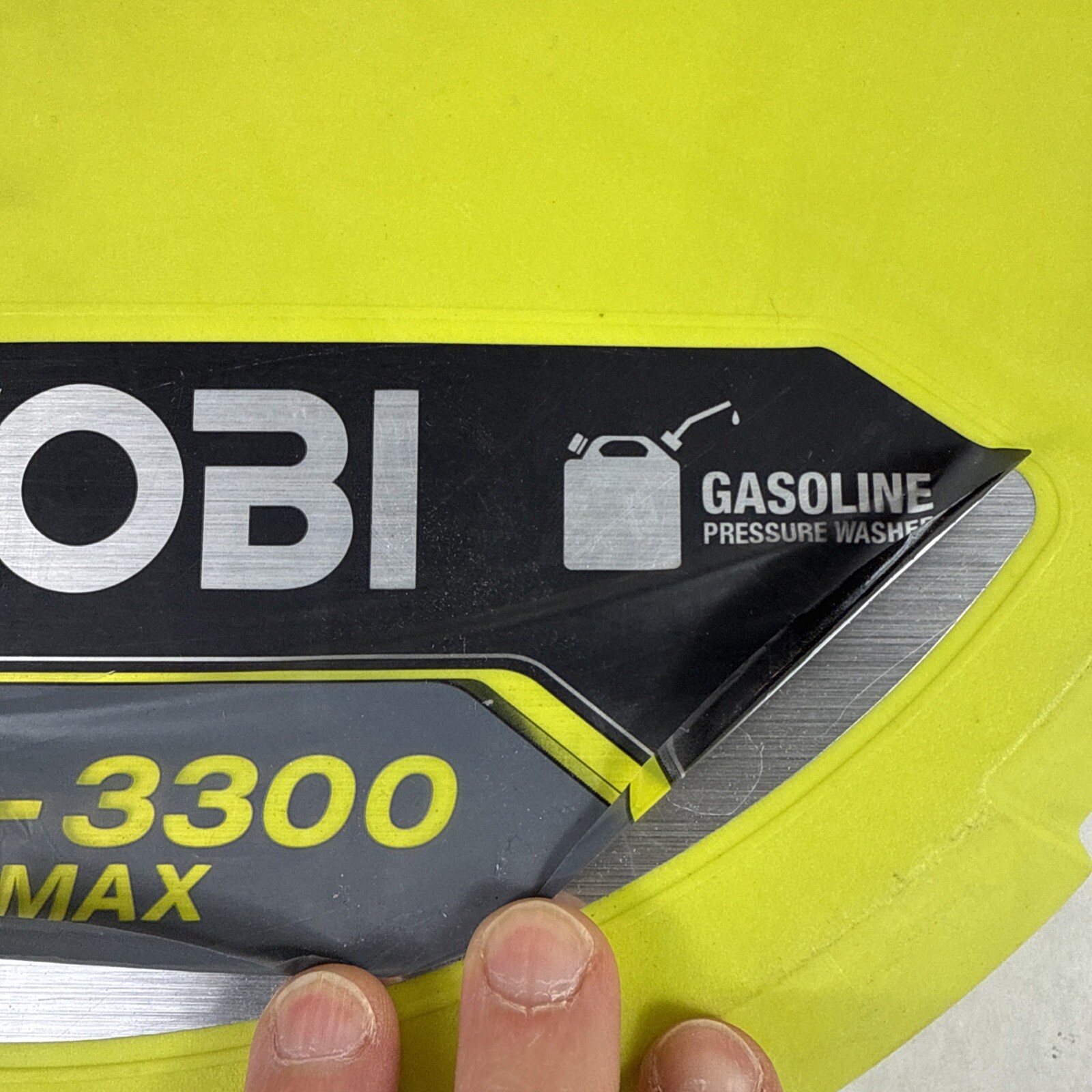 Ryobi RY31SC01 15 in. 2500 – 3300 PSI Surface Cleaner For Gas Pressure Washer
