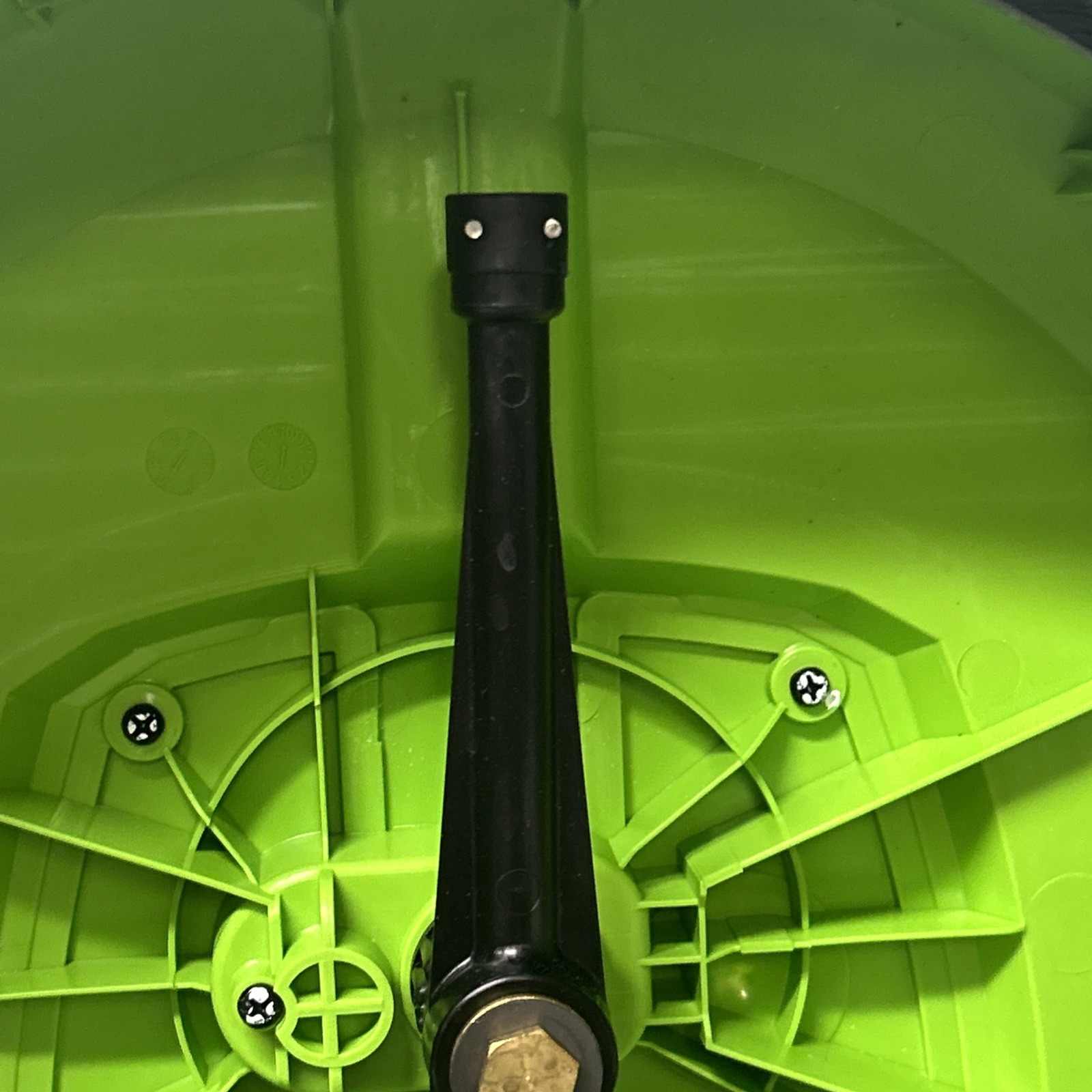 Greenworks 12 inch Pressure Washer Attachment Surface Cleaner 2300 Psi See Pics