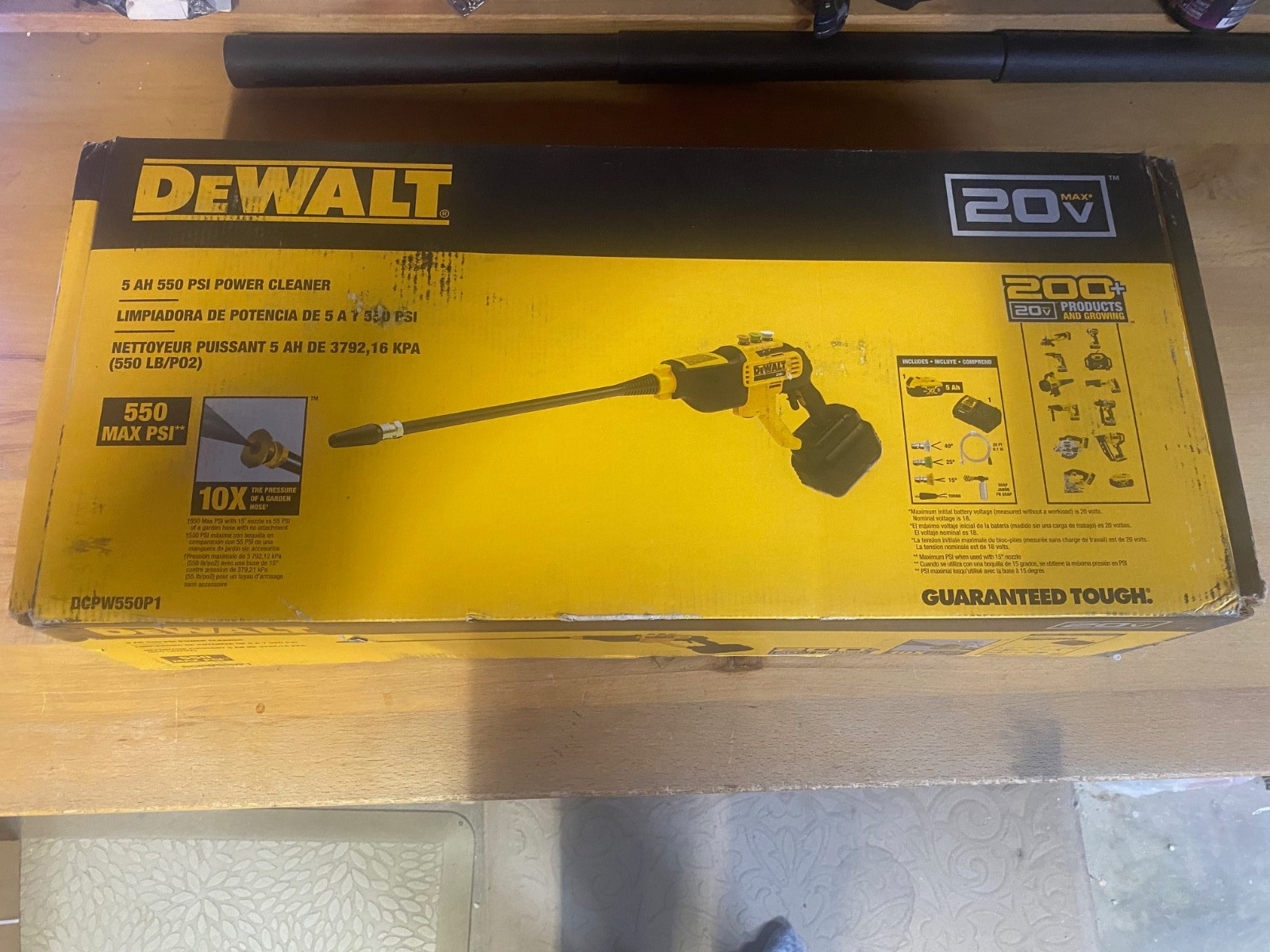 DEWALT DCPW550P1 20V MAX 550 PSI Power Cleaner Kit (5Ah Battery) Tool NEW