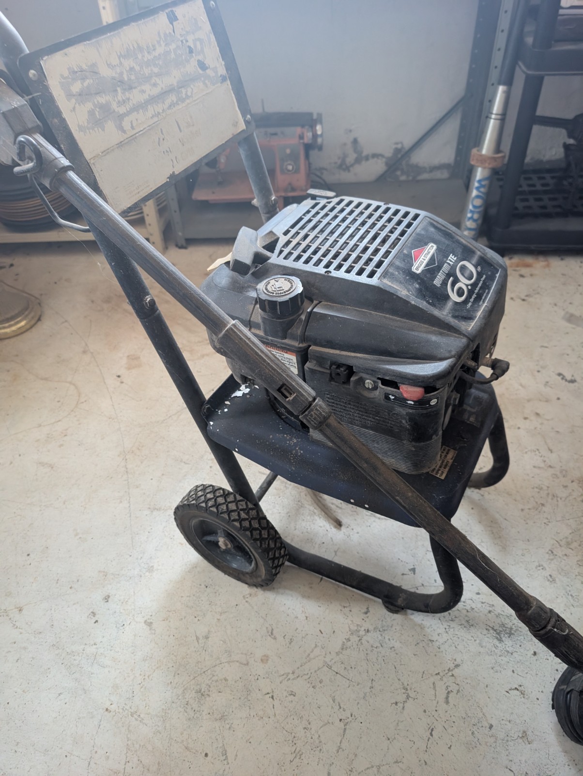 Briggs& Stratton 6 Horsepower Pressure Washer Needs Hose