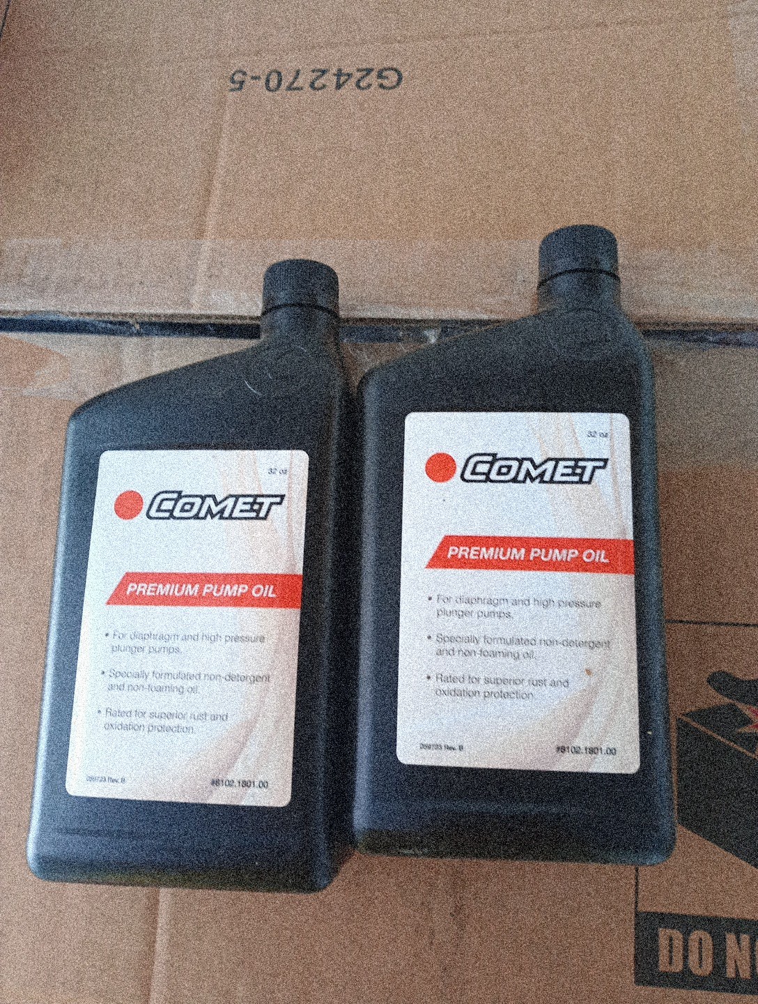 2 Qts, Comet Pump Oil 32oz