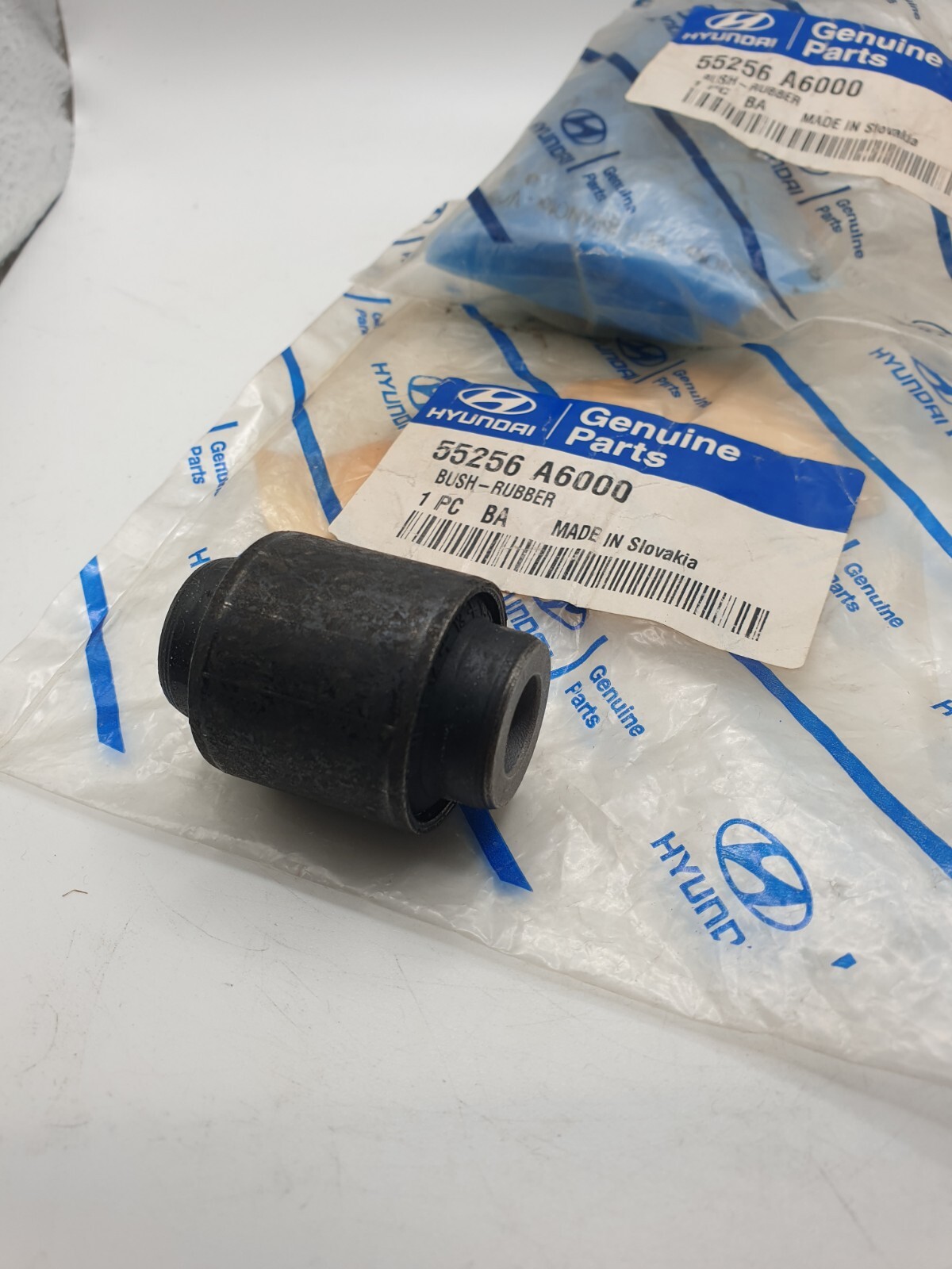 Hyundai i30 Genuine Trailing Arm Bushes Set Of Two 55256A6000 New OEM Part