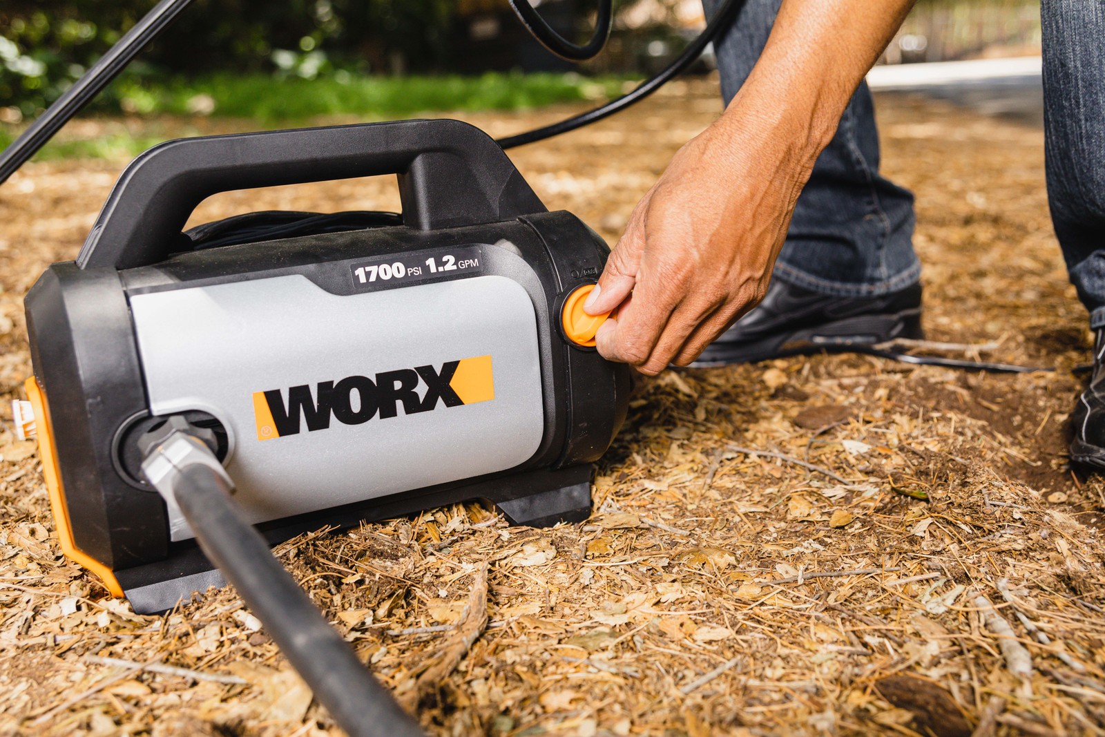WG602 WORX 13 Amp 1700 PSI Electric Pressure Washer (1.2 GPM)