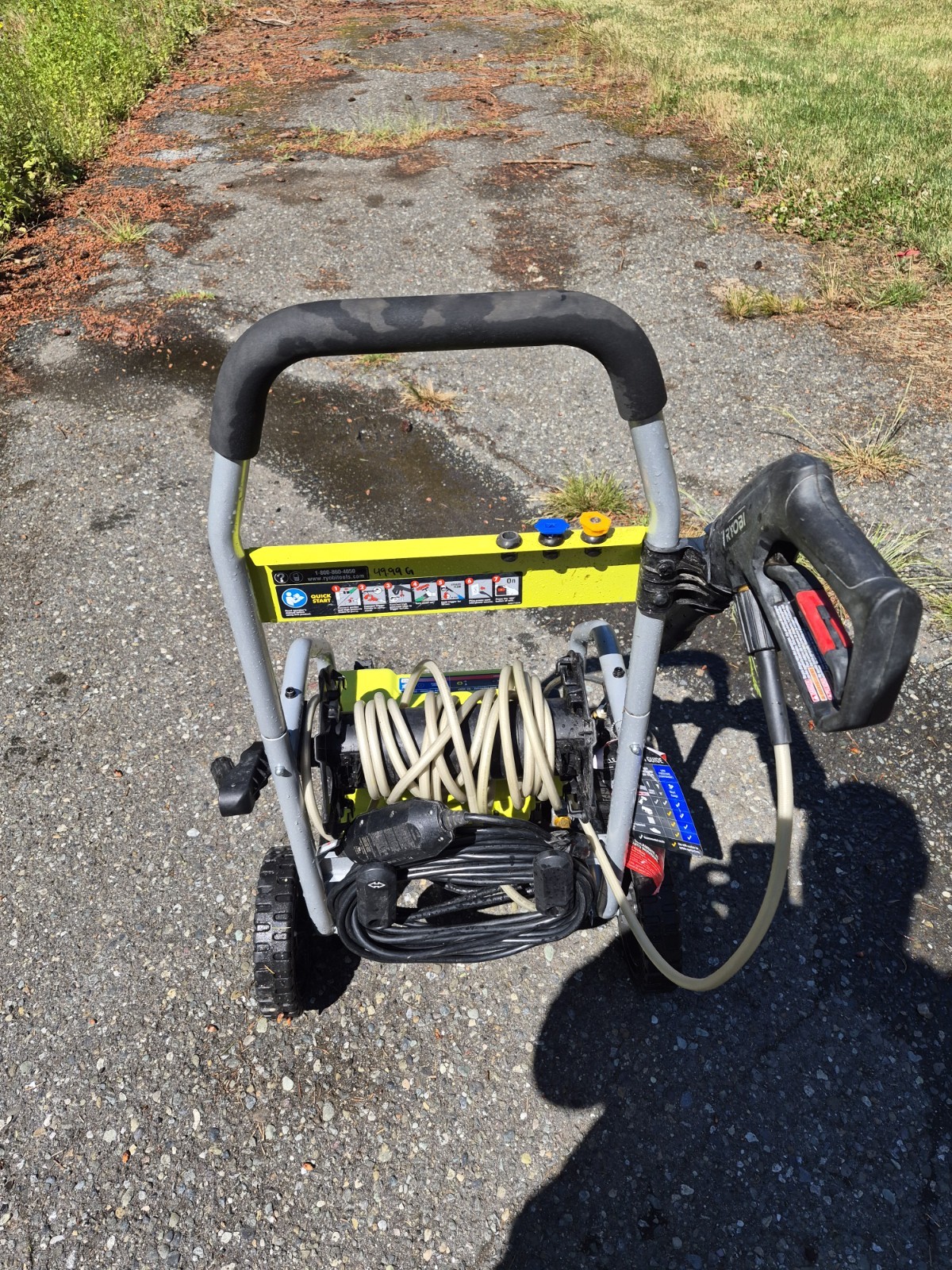 Ryobi 2000 PSI 1.2 GPM Corded Electric Pressure Washer w/ Hose Spray Gun