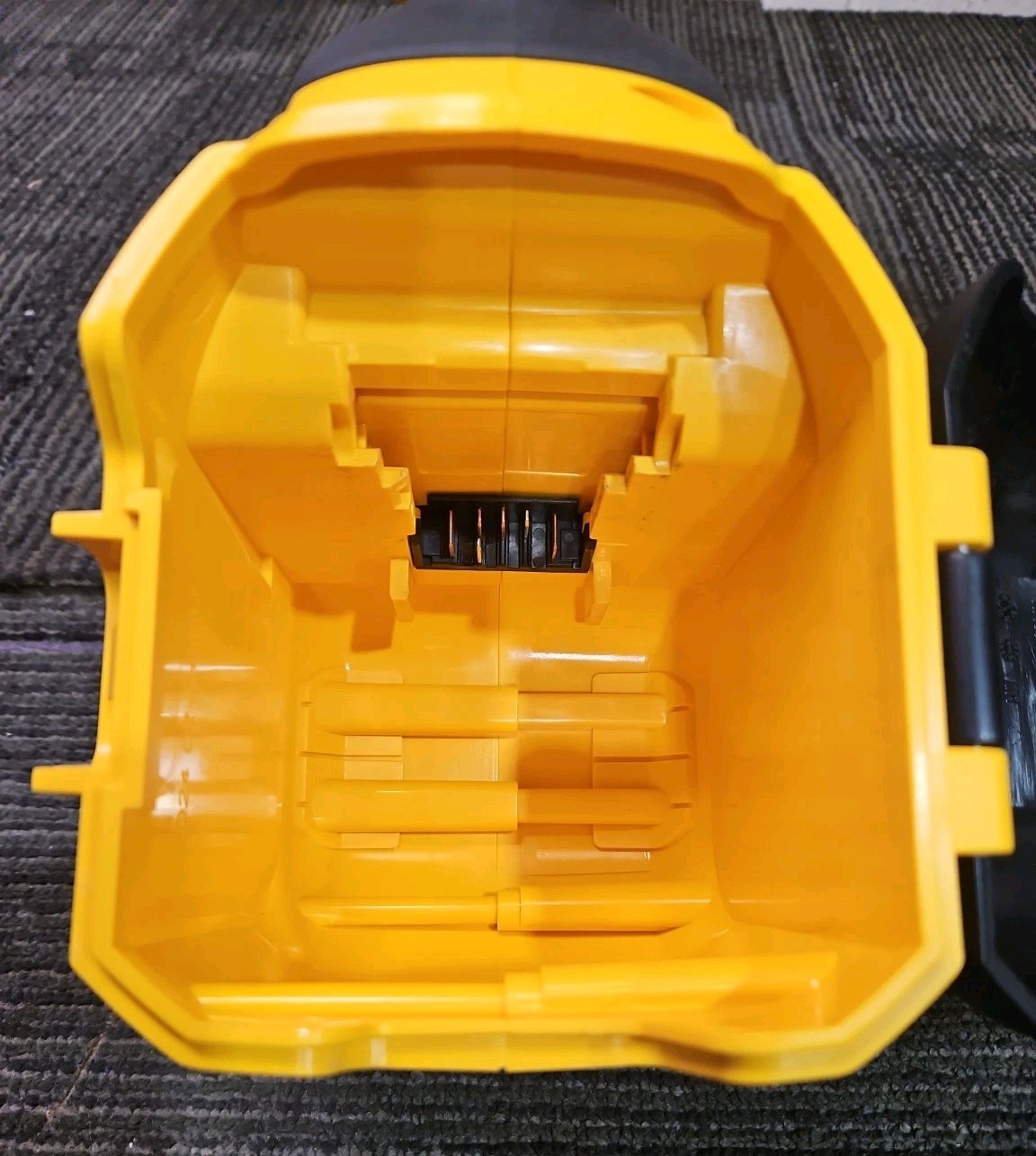 DeWalt Tools DCPW1000 Flex Volt 1000 PSI Cordless Power Cleaner – TOOL ONLY