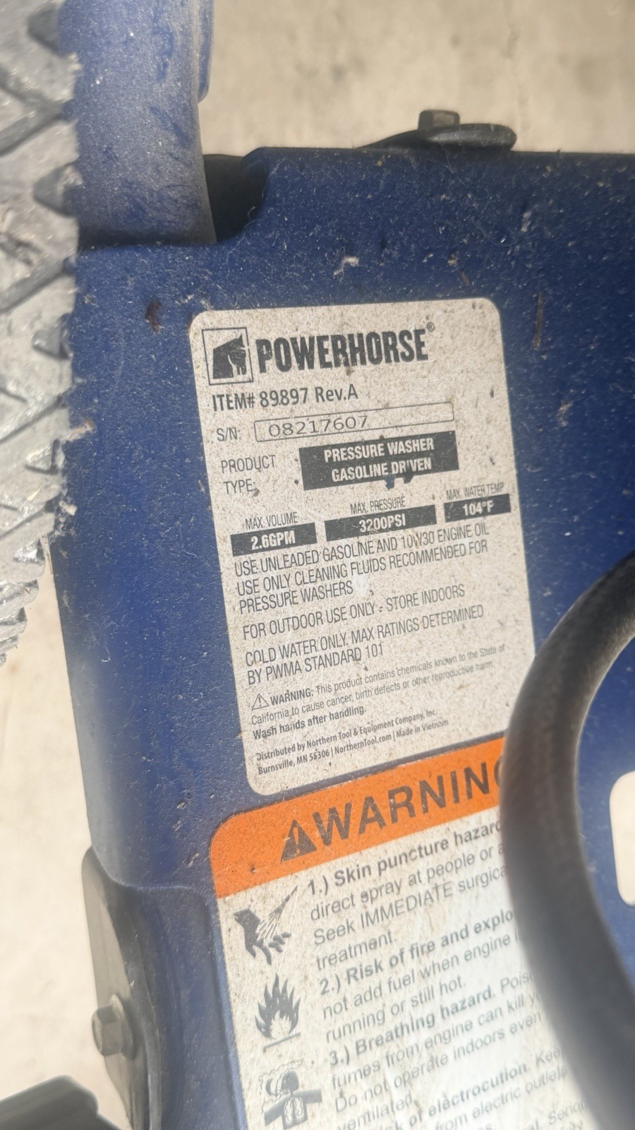 Powerhorse 3200 PSI Gas Cold Water Pressure Washer 196cc QC w/ Hose, Gun, Wand