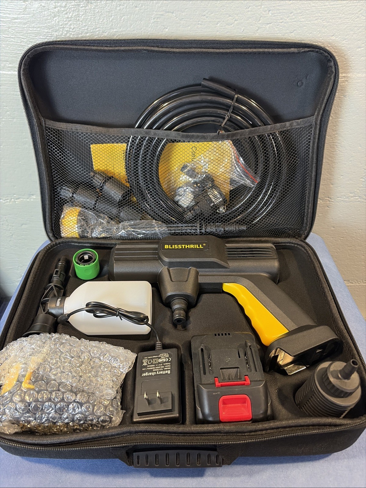 21 Volt 1100 PSI Portable Handheld Pressure Washer Any Water Source 6 In 1