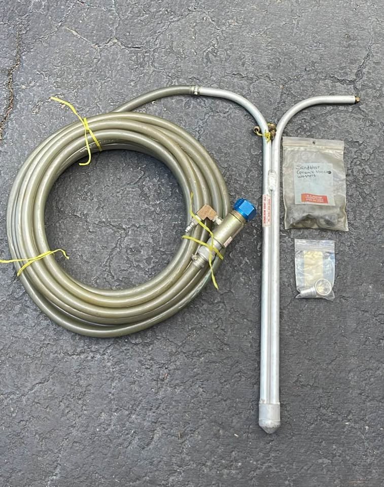 SIMPSON Wet Abrasive Industrial Grade Sandblast Kit for Gas Pressure Washers