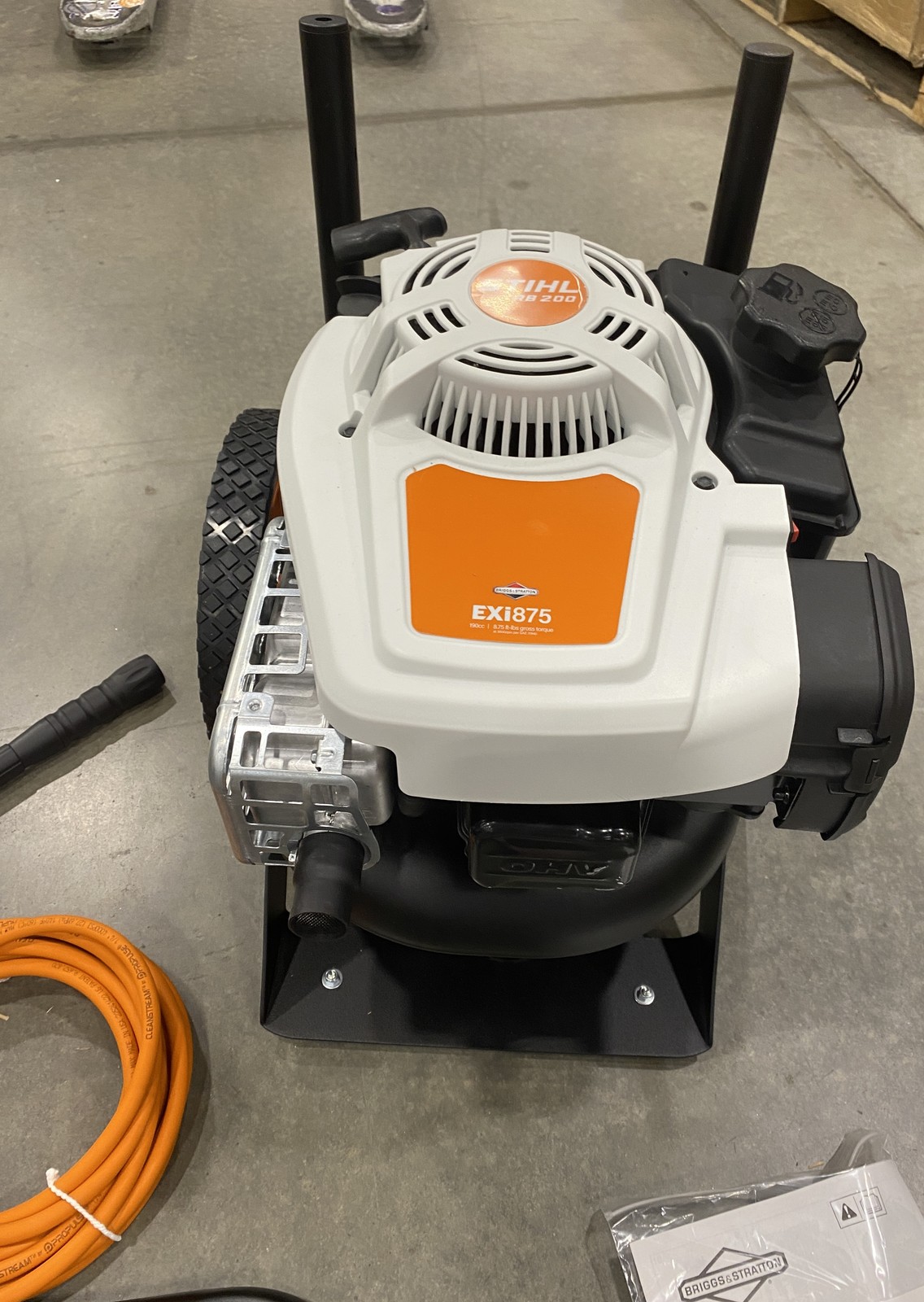 STIHL RB 200 Pressure Washer 2500 psi Gas 2.3 GPM
