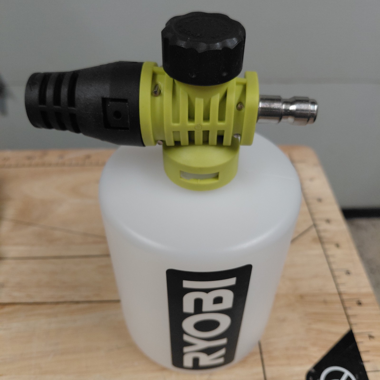 RYOBI RY14AM12 1.8 GPM Automotive High Flow Pressure Washer Kit 1200 PSI