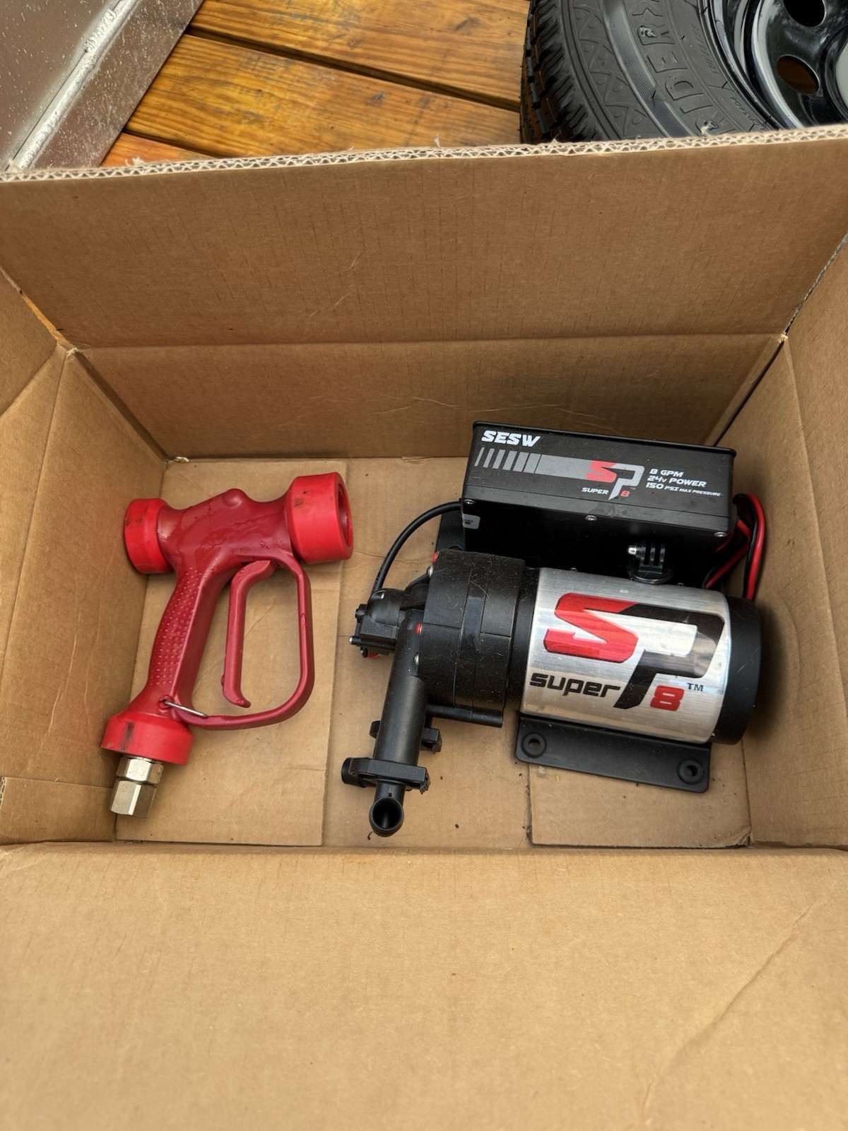 SESW super 8 skid and trailer