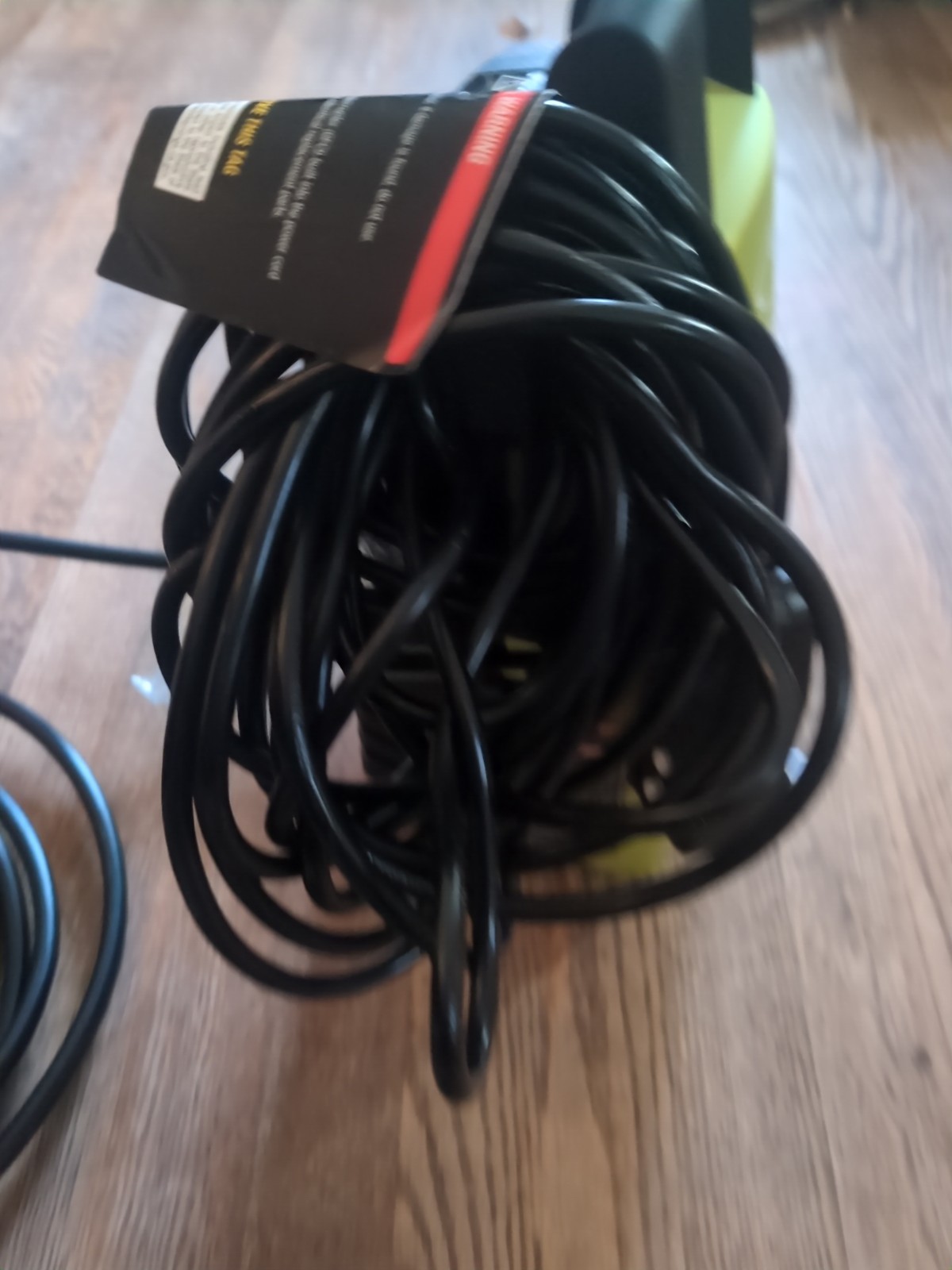 Sun Joe Electric Pressure Washer SPX 200e 120 Volt AC 60 HZ 10 Amp