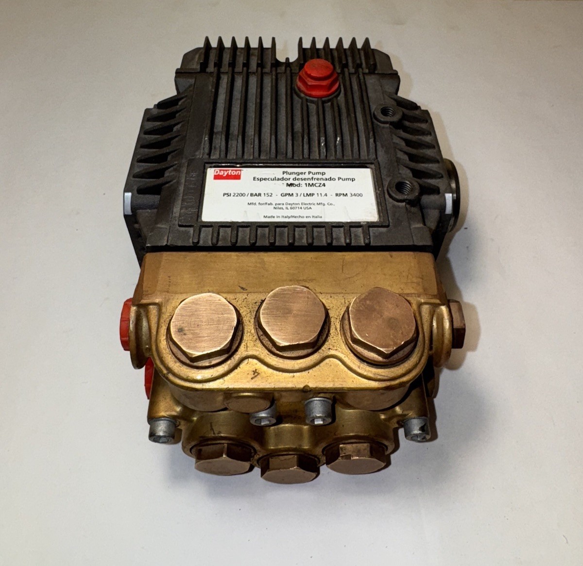 Dayton PUMP 1MCZ4 GPM 3 2200PSI 3400RPM 3/4″ SHAFT GAS FLANGE PRESSURE