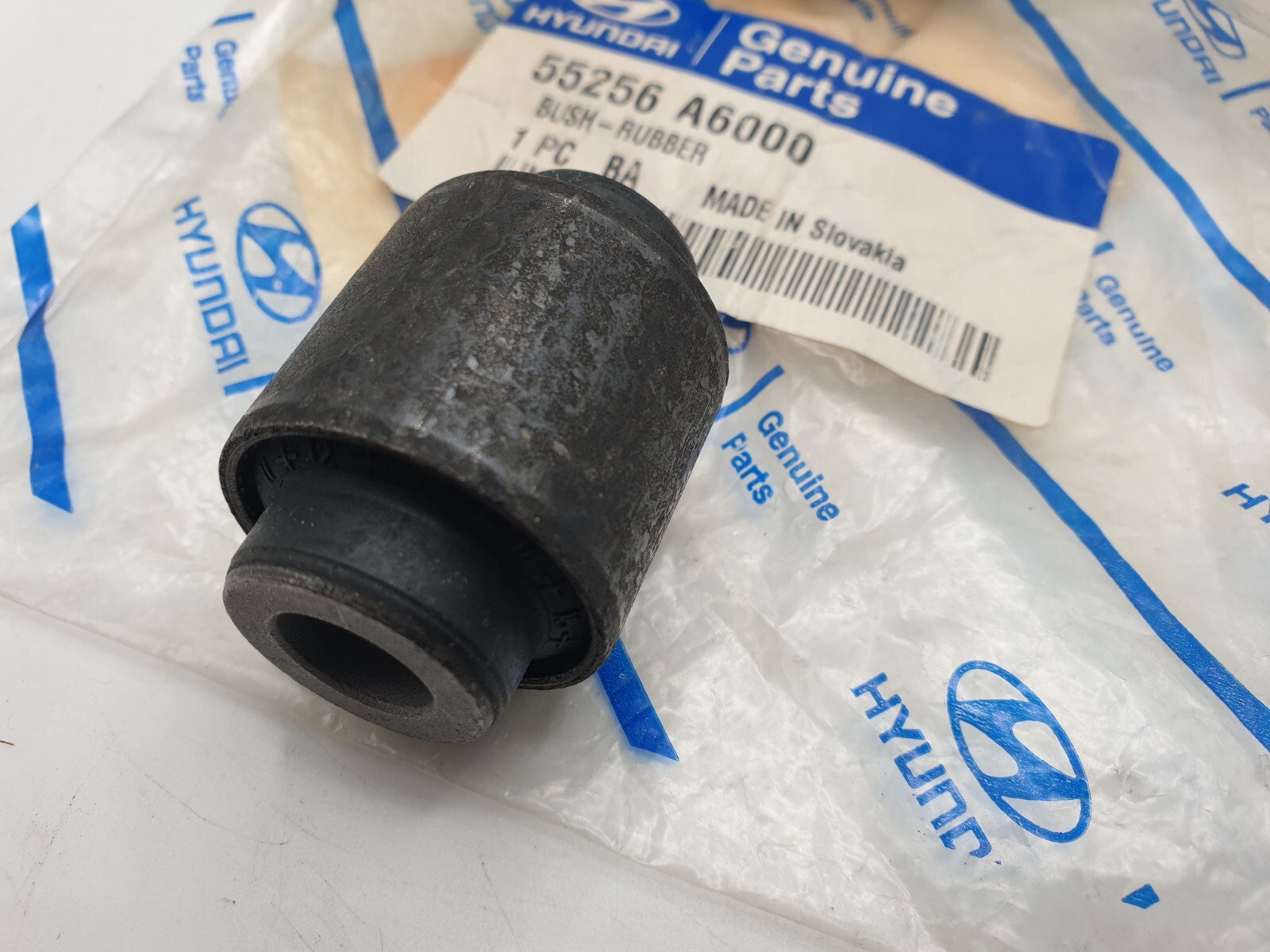 Hyundai i30 Genuine Trailing Arm Bushes Set Of Two 55256A6000 New OEM Part
