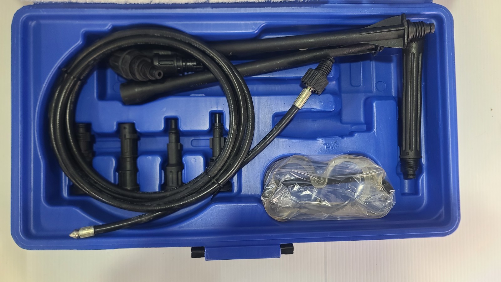 NEW Never Used PowerWasher Brand 17 piece Universal Accessory Kit with blue case