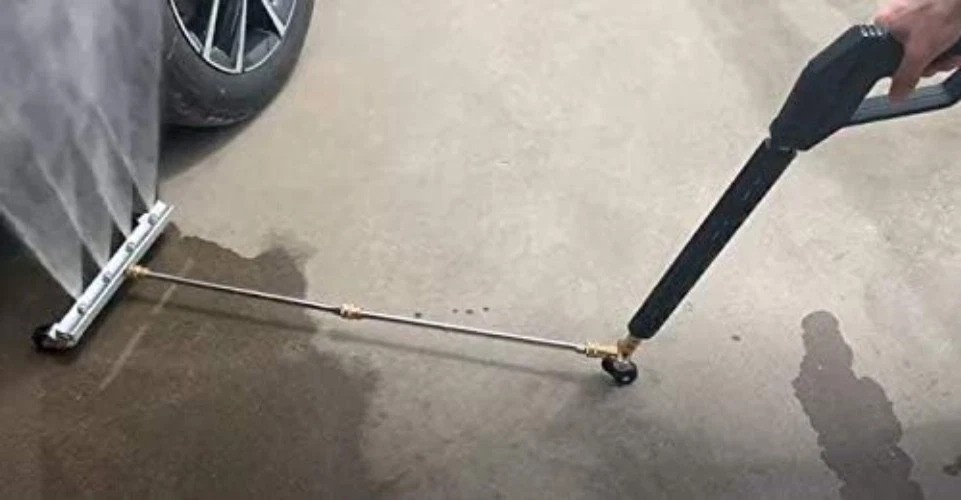 Professional 4000 PSI Pressure Washer Undercarriage Cleaner with Swivel Wheel