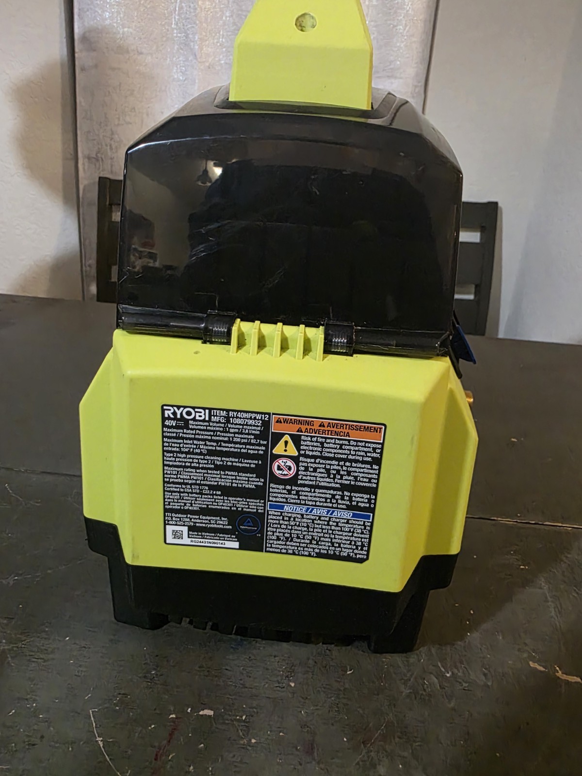 40V 1200 PSI 1.0 GPM Cordless Electric Cold Water Pressure Washer (No Accessori