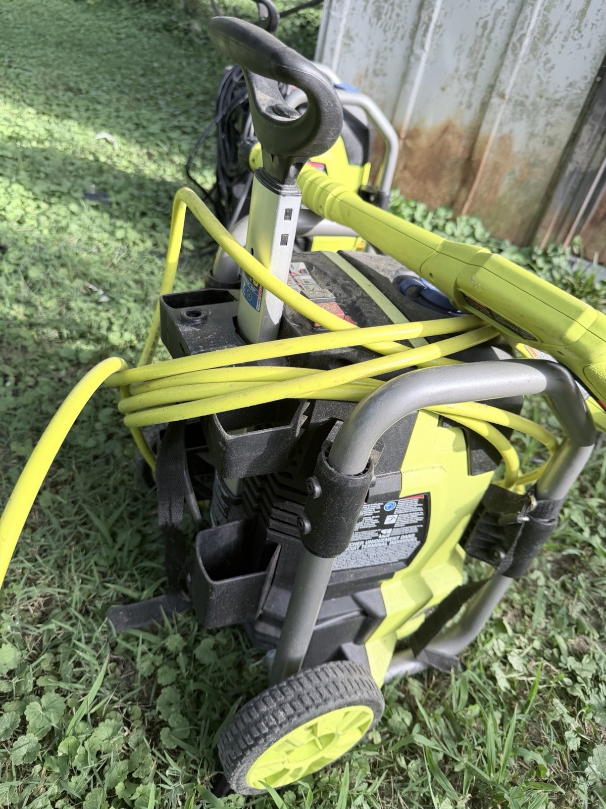 Ryobi RY142022VNM 2000 PSI Cold Water Pressure Washer