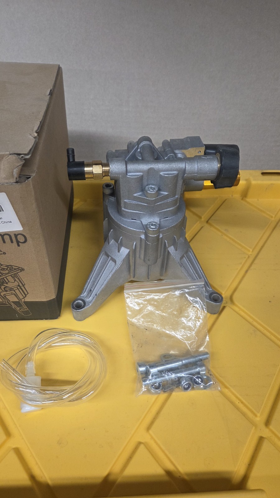 Hourleey 7/8″ Shaft Vertical Pressure Washer Pump, 3400PSI 2.5GPM