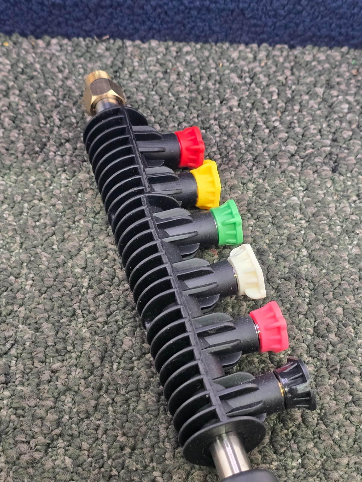 16″ Long 6 Color-Coded Pressure Washer Extension Wand w/ Built-in Nozzle Holder
