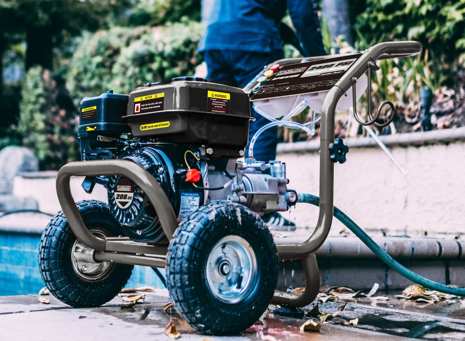 Gentron Pressure Washer 2400 PSI, 2.1 GPM Detergent JD Engine 7 HP 208cc Gray