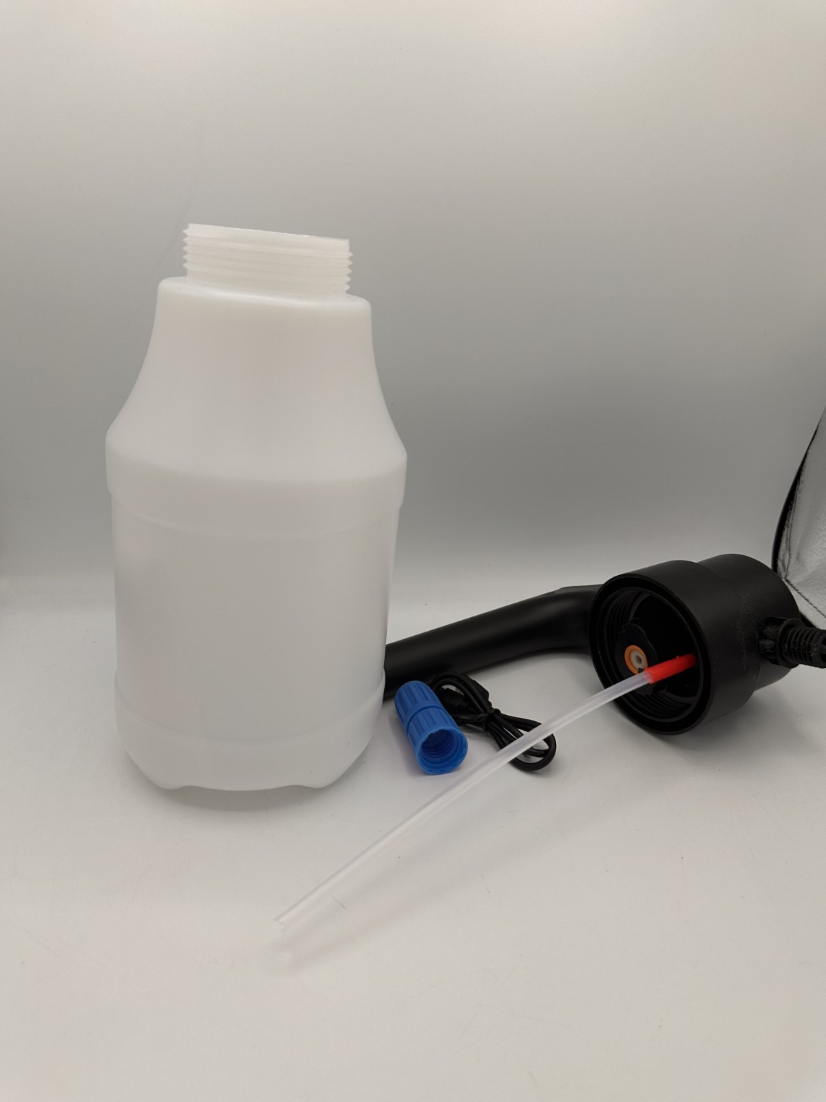 1.5L Electric Car Foam Sprayer for Car Wash with USB Rechargeable, New in Box