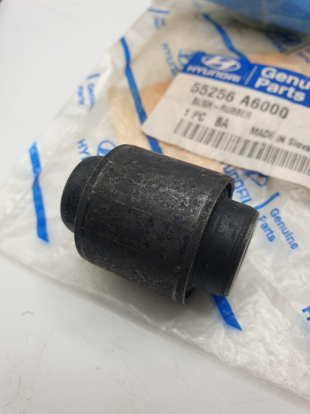 Hyundai i30 Genuine Trailing Arm Bushes Set Of Two 55256A6000 New OEM Part