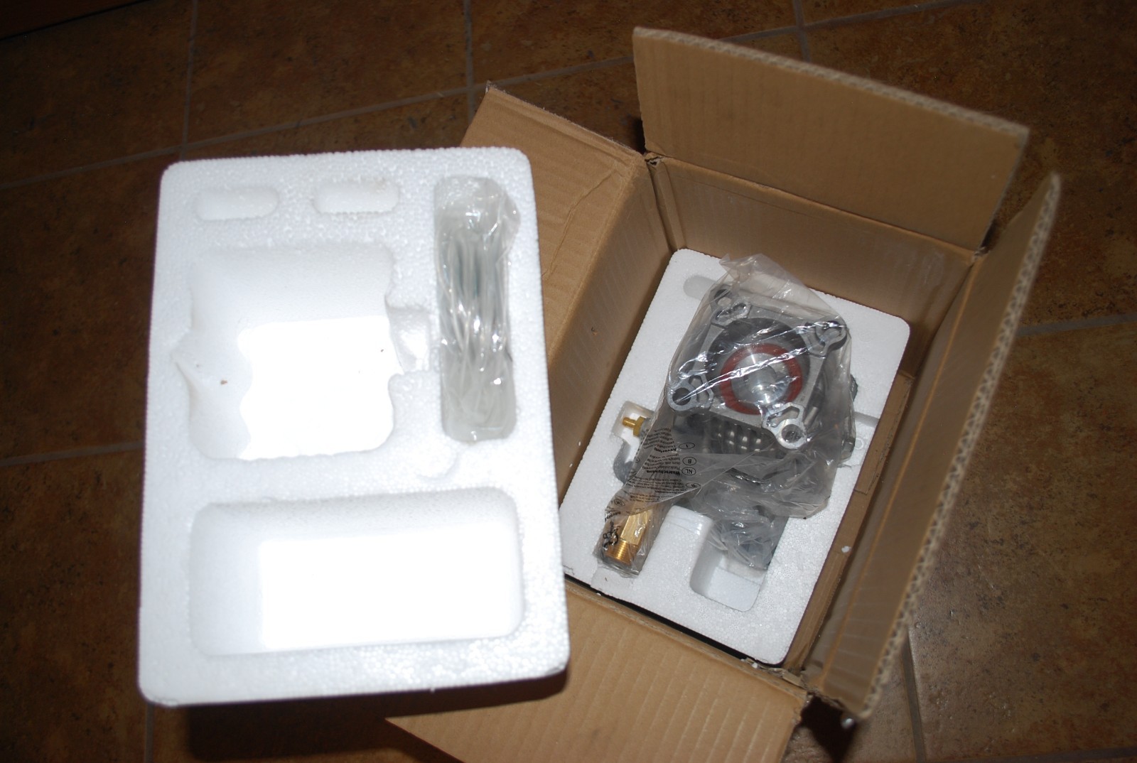 Vevor 2500PSI Pressure Washer Pump 2.35GPM 3/4″ Universal Horizontal Shaft PTO