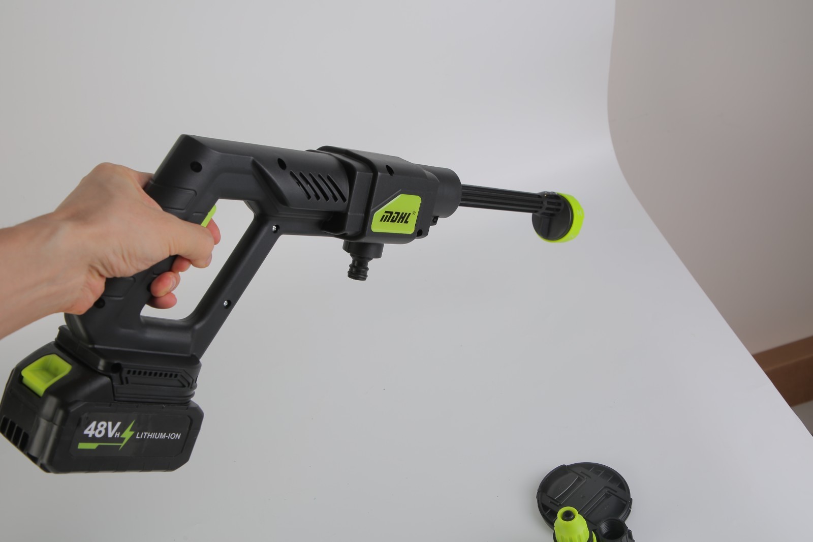 Cordless Pressure Washer 21V Portable Car Washer 6 in 1 Nozzle 435PSI