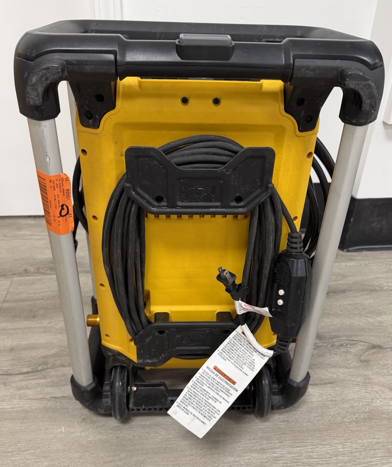 DEWALT DWPW3000 JOB SITE NON WORKING PRESSURE WASHER 15AMP MAX PSI 1.1 GPM