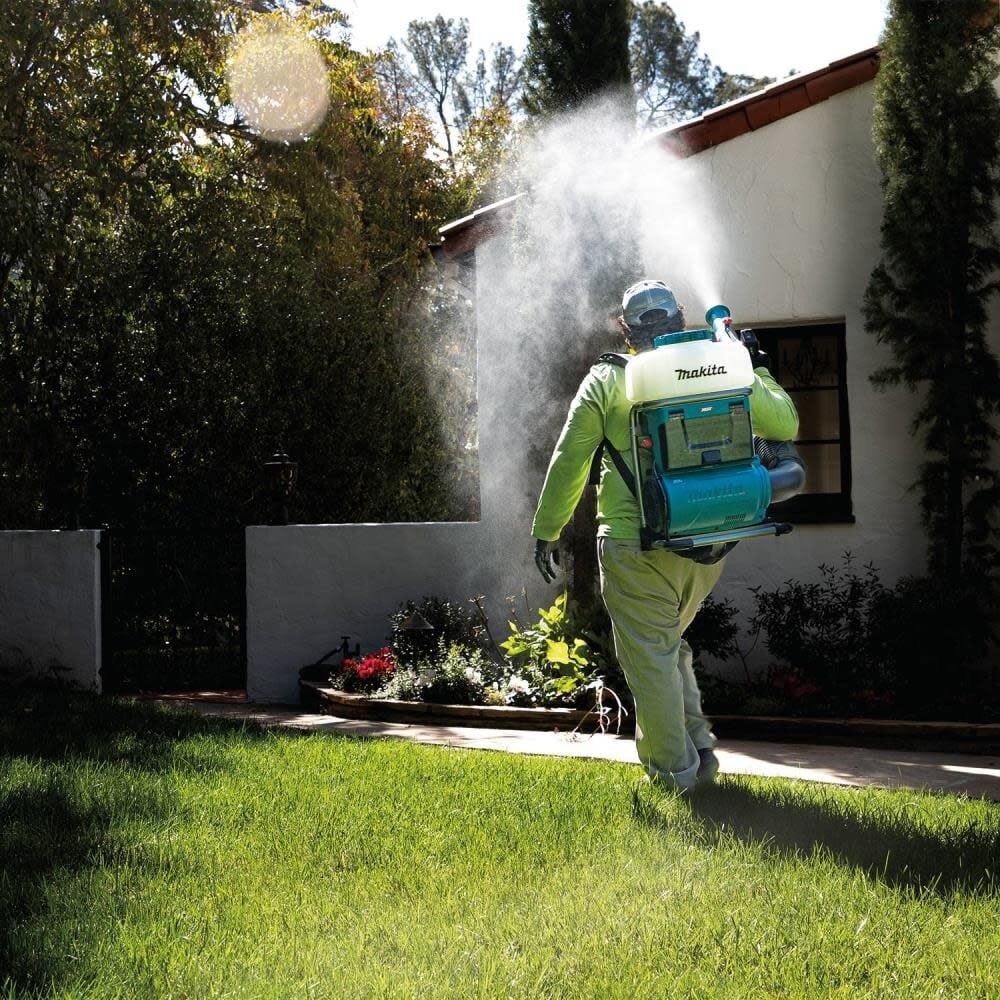 Makita 40V Max Xgt Brushless 4 Gallon Backpack Mist Blower 8Ah Kit
