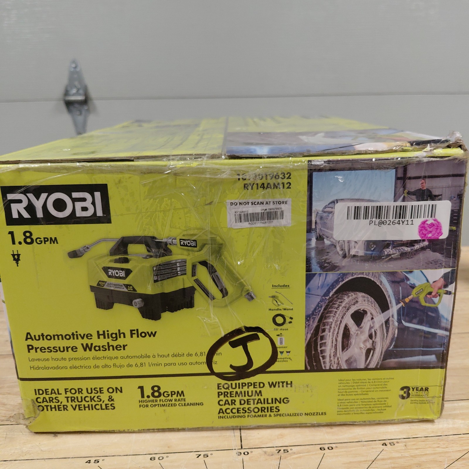 RYOBI RY14AM12 1.8 GPM Automotive High Flow Pressure Washer Kit 1200 PSI