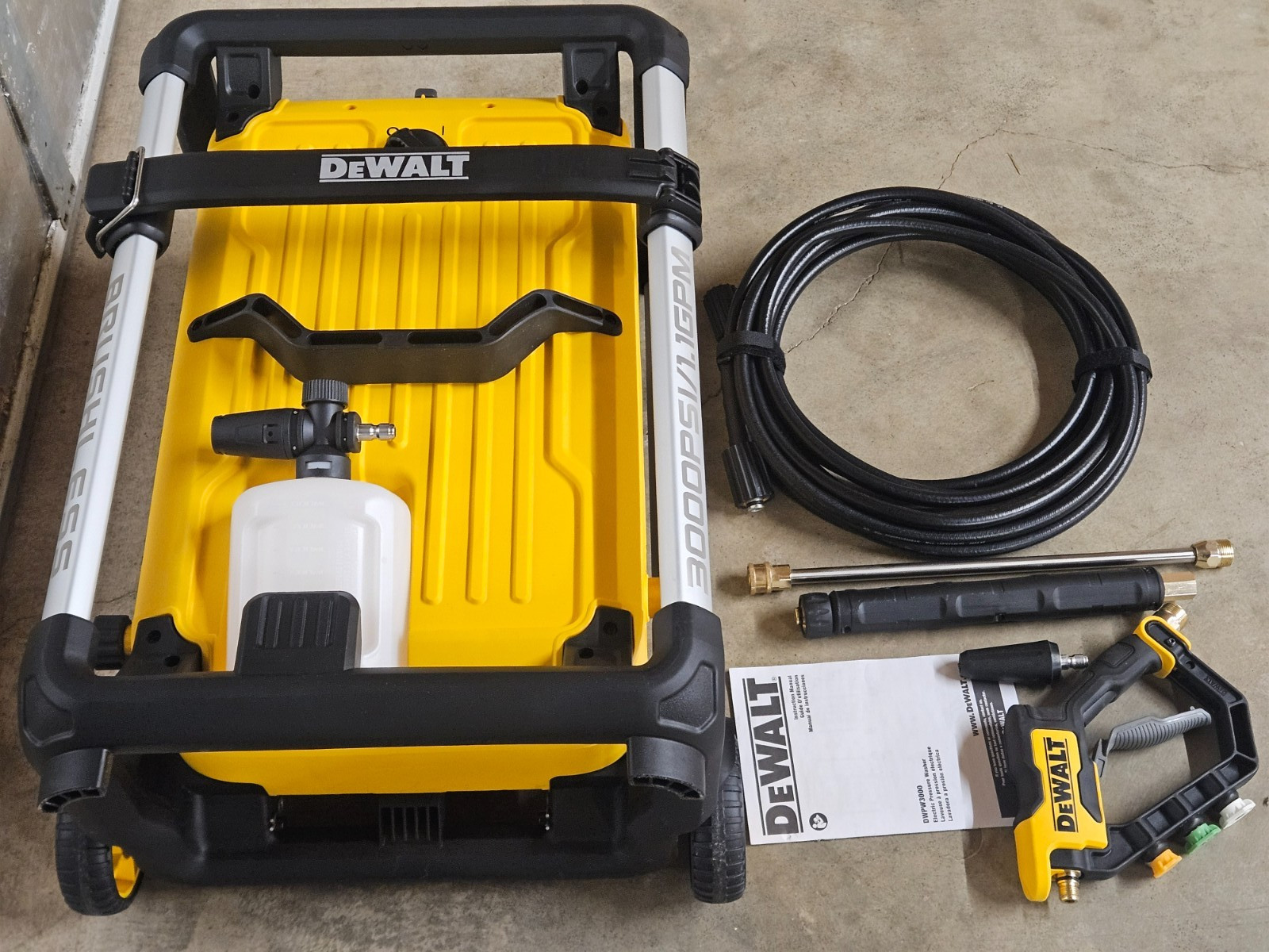 DeWalt 3000 PSI 1.1 GPM Electric Cold Water Pressure Washer Model# DWPW3000