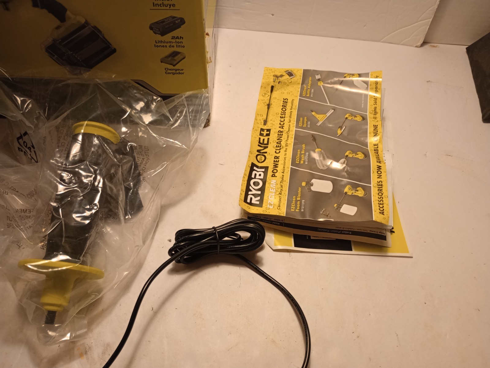 RYOBI EZClean 40V Cordless 600 PSI Pressure Washer charger only no battery