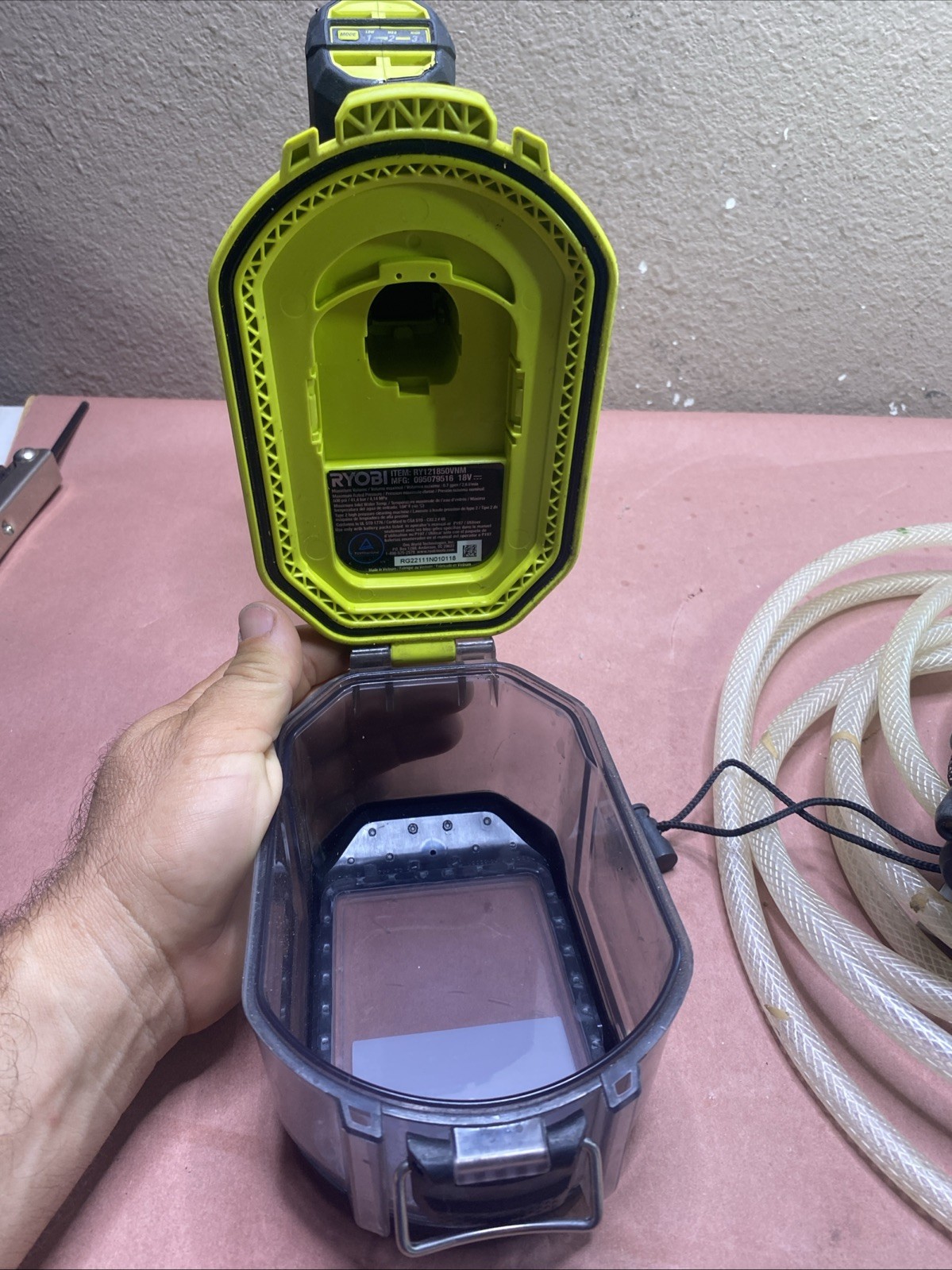 Ryobi (RY121850VNM) ONE+ HP 18V EZClean 600 PSI TOOL ONLY