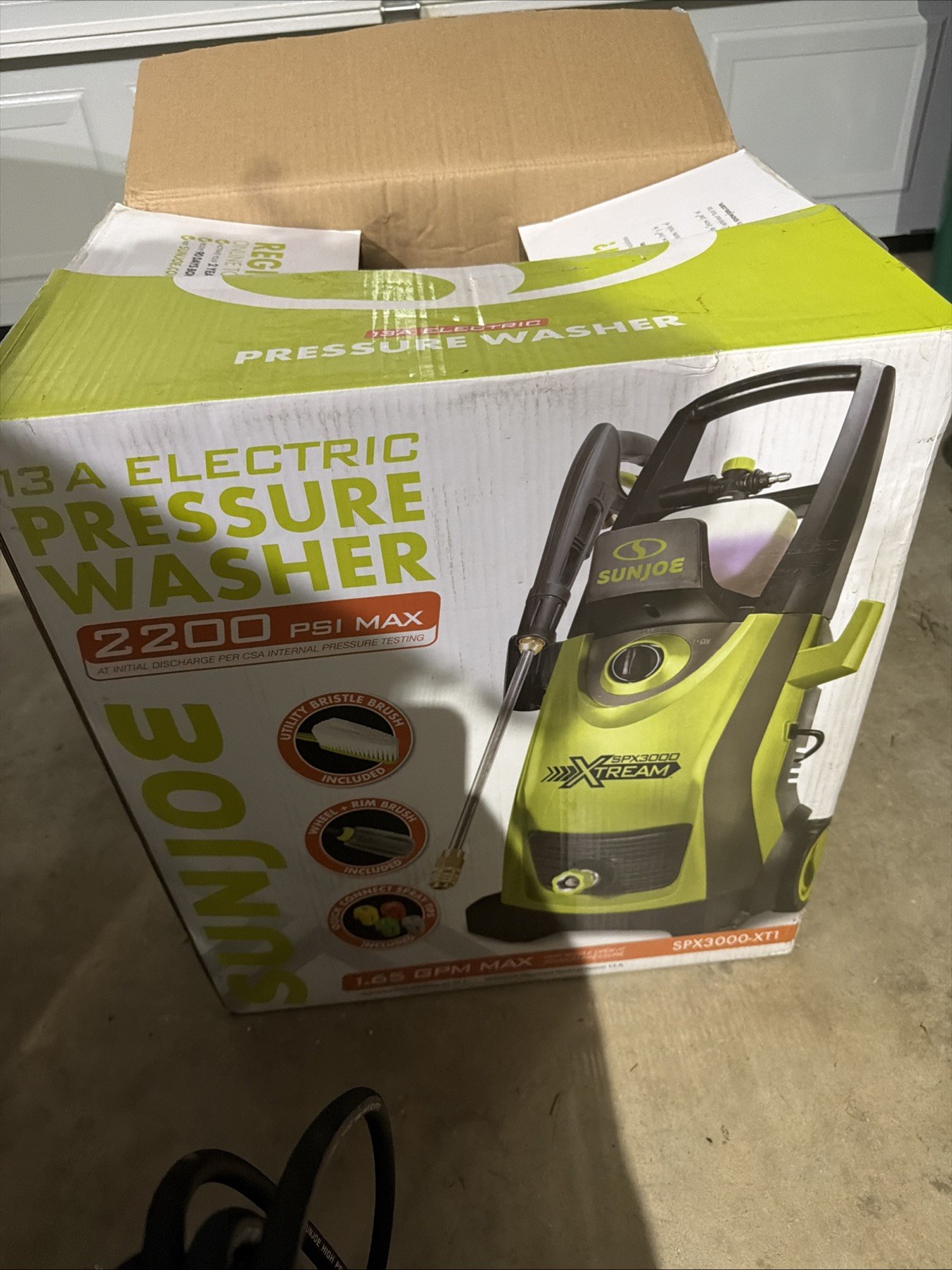 Sun Joe SPX3000-XT1 XTREAM 2200 PSI Electric Pressure Washer (with Accessories)
