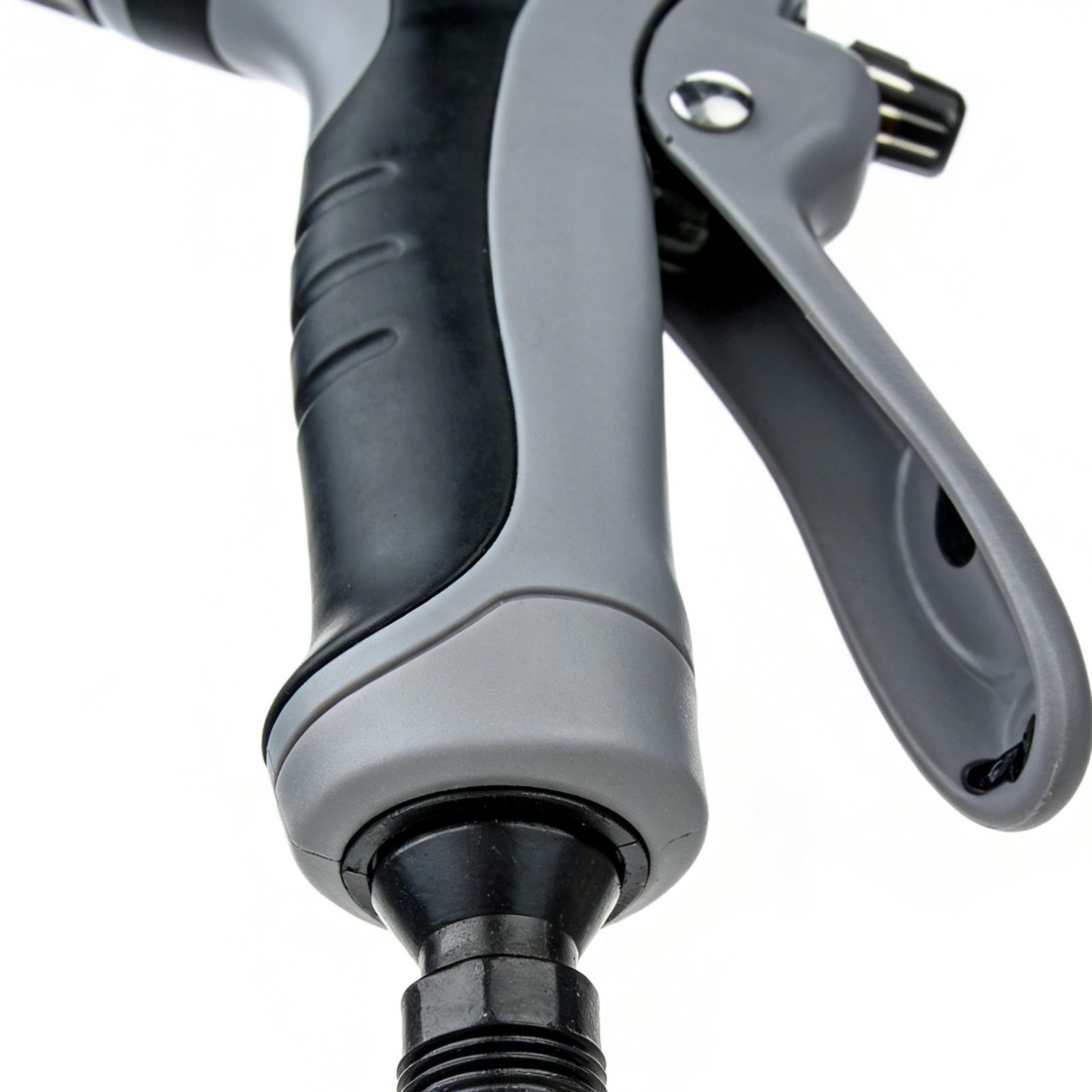 Aquoxis Cordless Cleaning Device Converts Garden Hose to Pressure Washer
